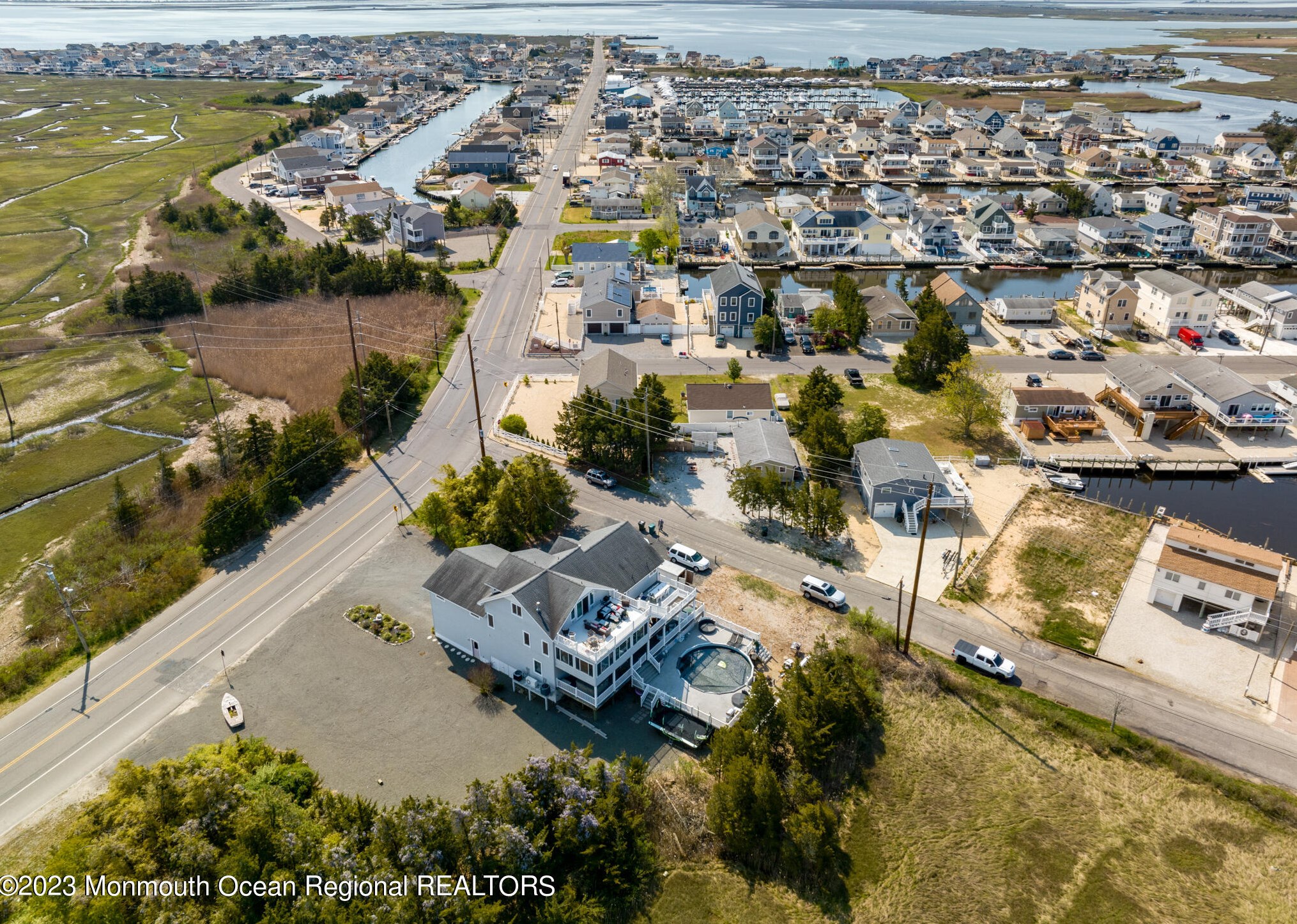 134 Bass Rd, Tuckerton NJ  08087-2403 exterior