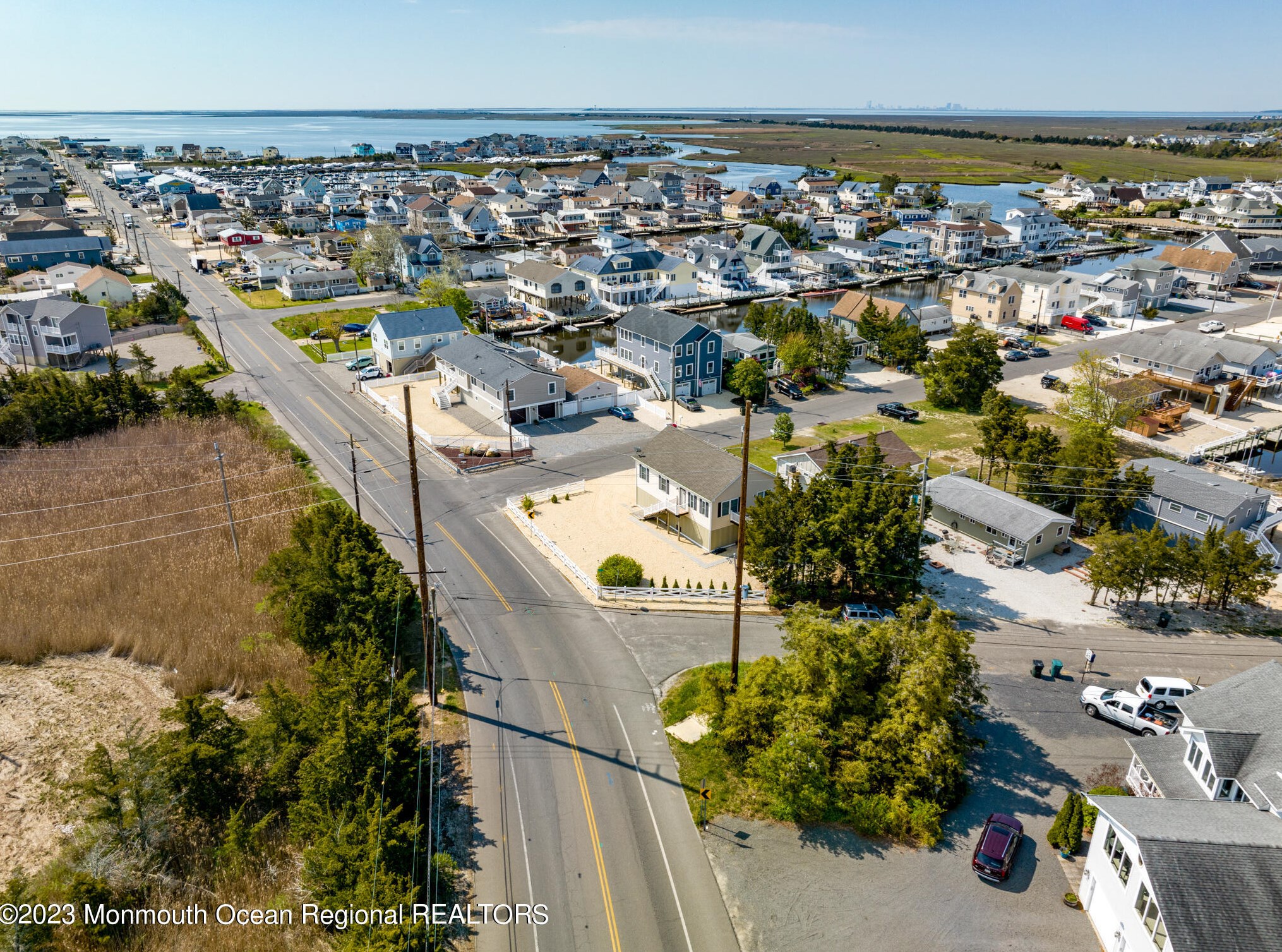 134 Bass Rd, Tuckerton NJ  08087-2403 exterior