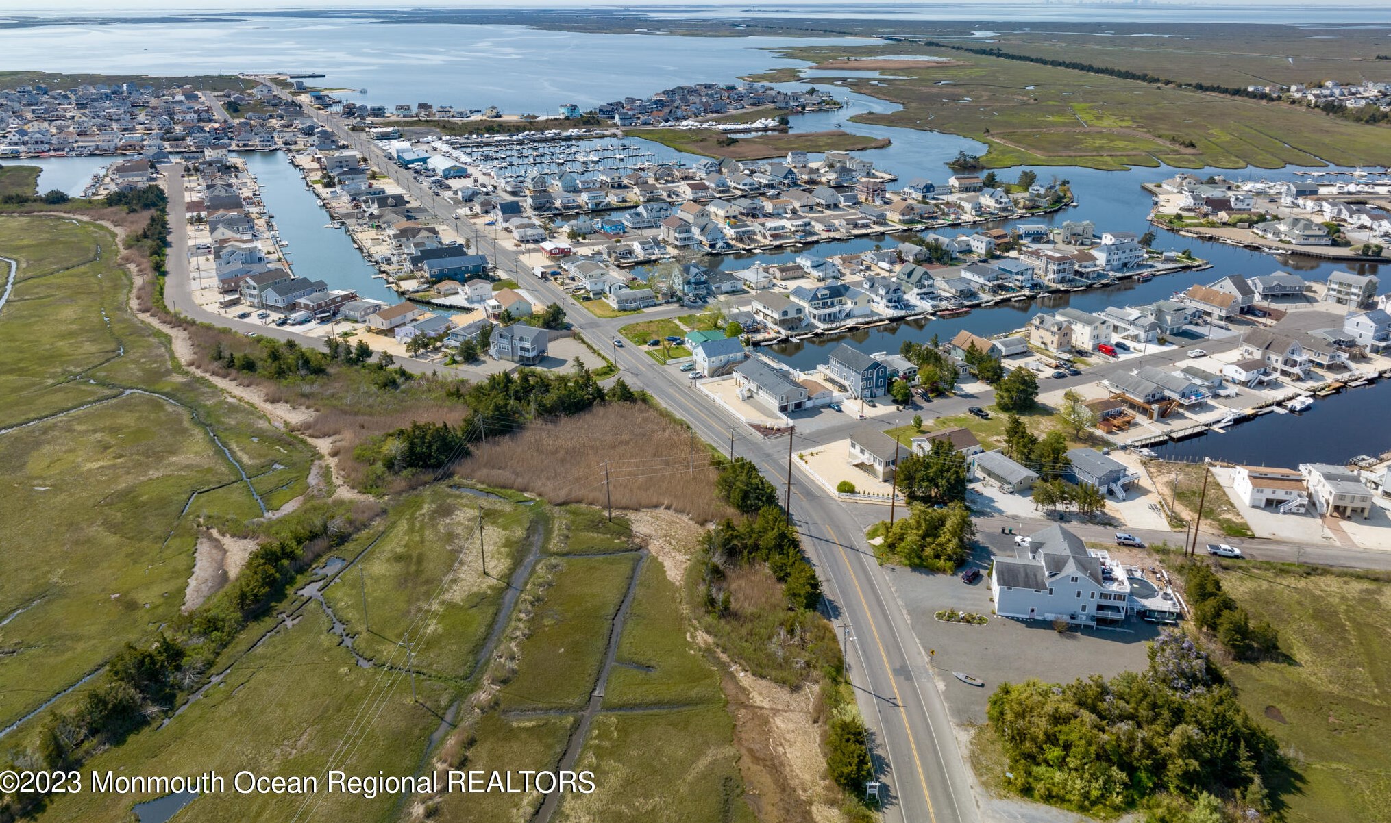 134 Bass Rd, Tuckerton NJ  08087-2403 exterior