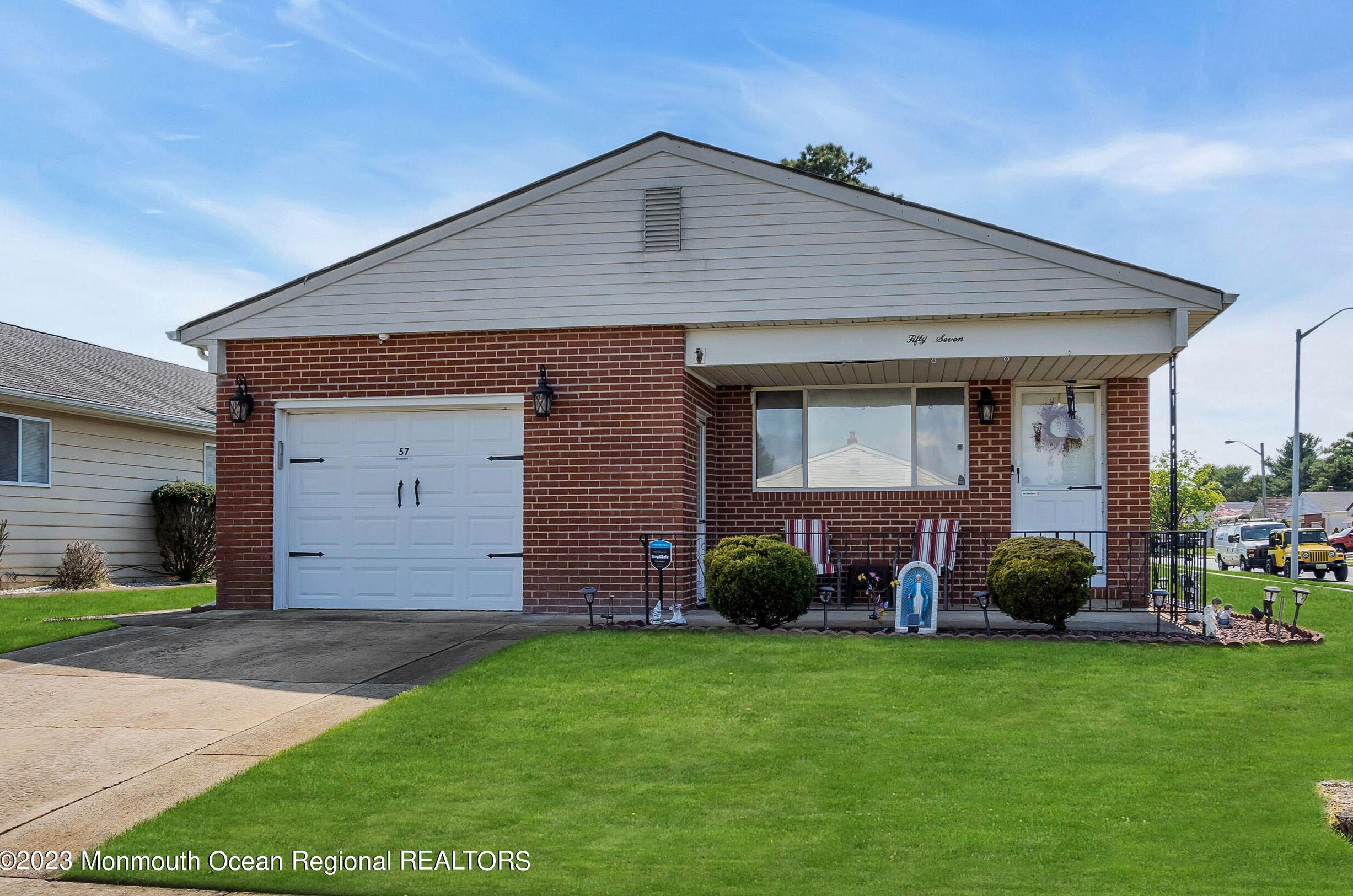 57 Vail St, Toms River, NJ 08757