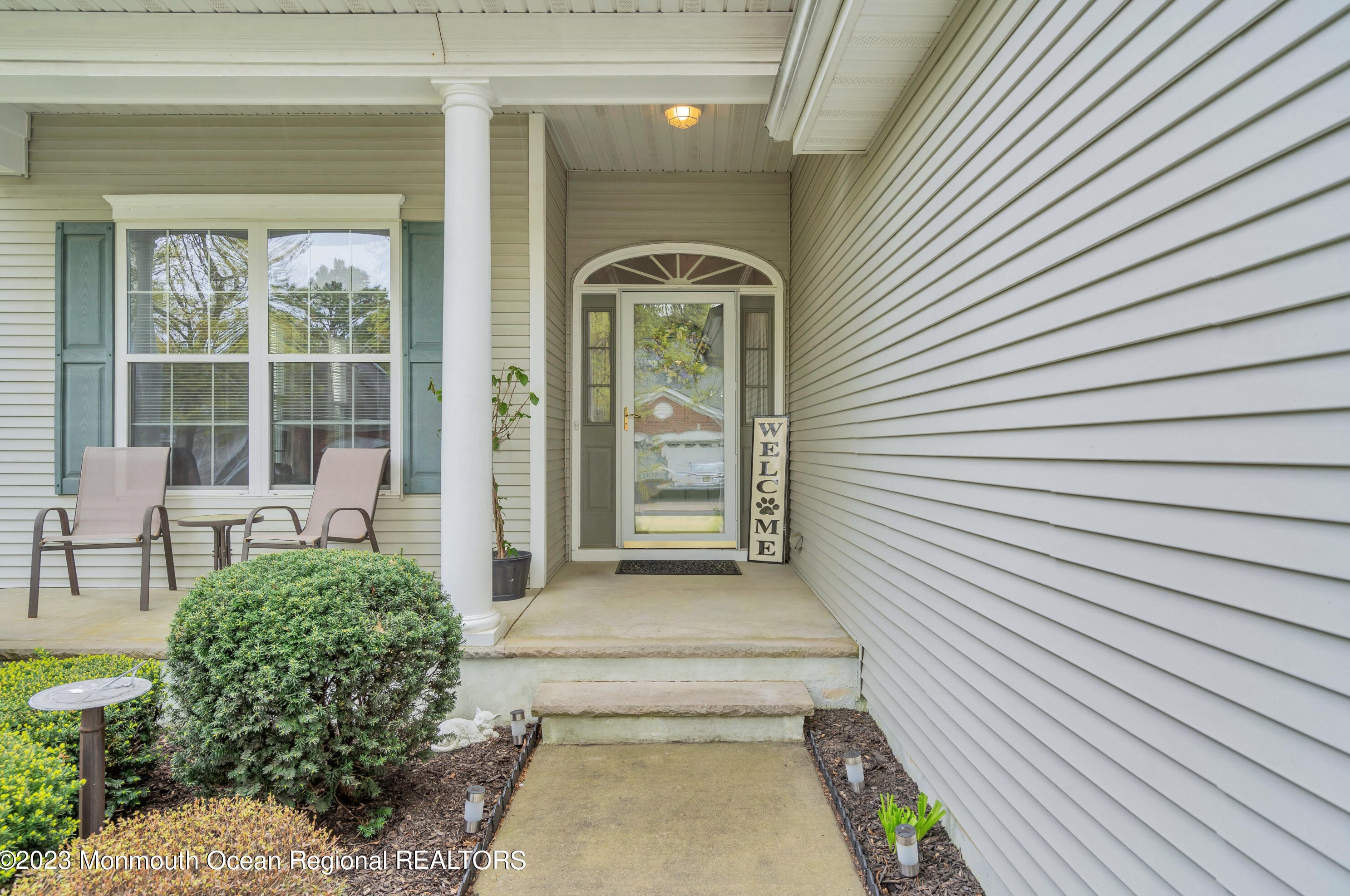 53 Silverside Rd, Lakewood, NJ 08701