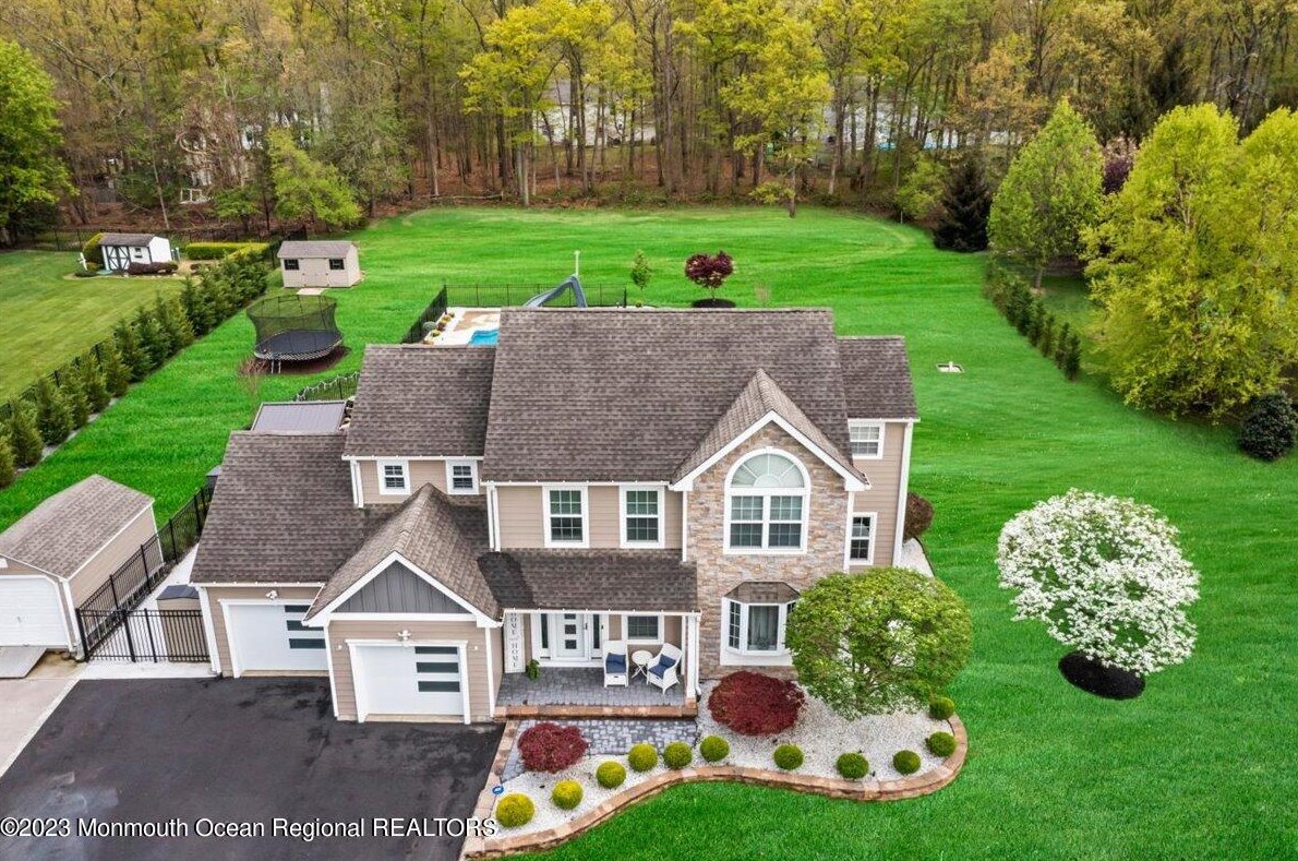 5 Autumn Ave, Jackson Twp, NJ 08527