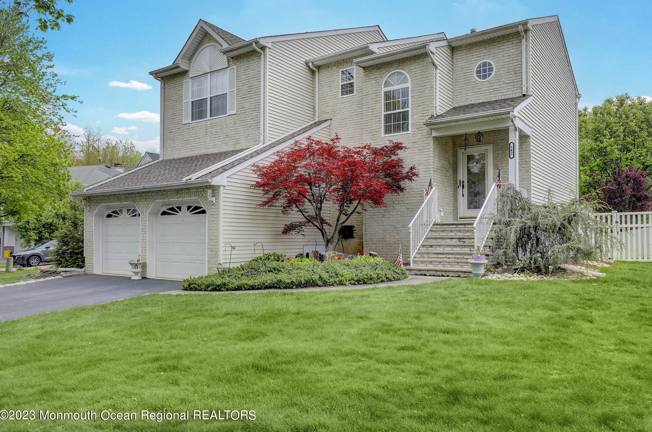 142 Wainwright Dr, Matawan, NJ 07747-9727