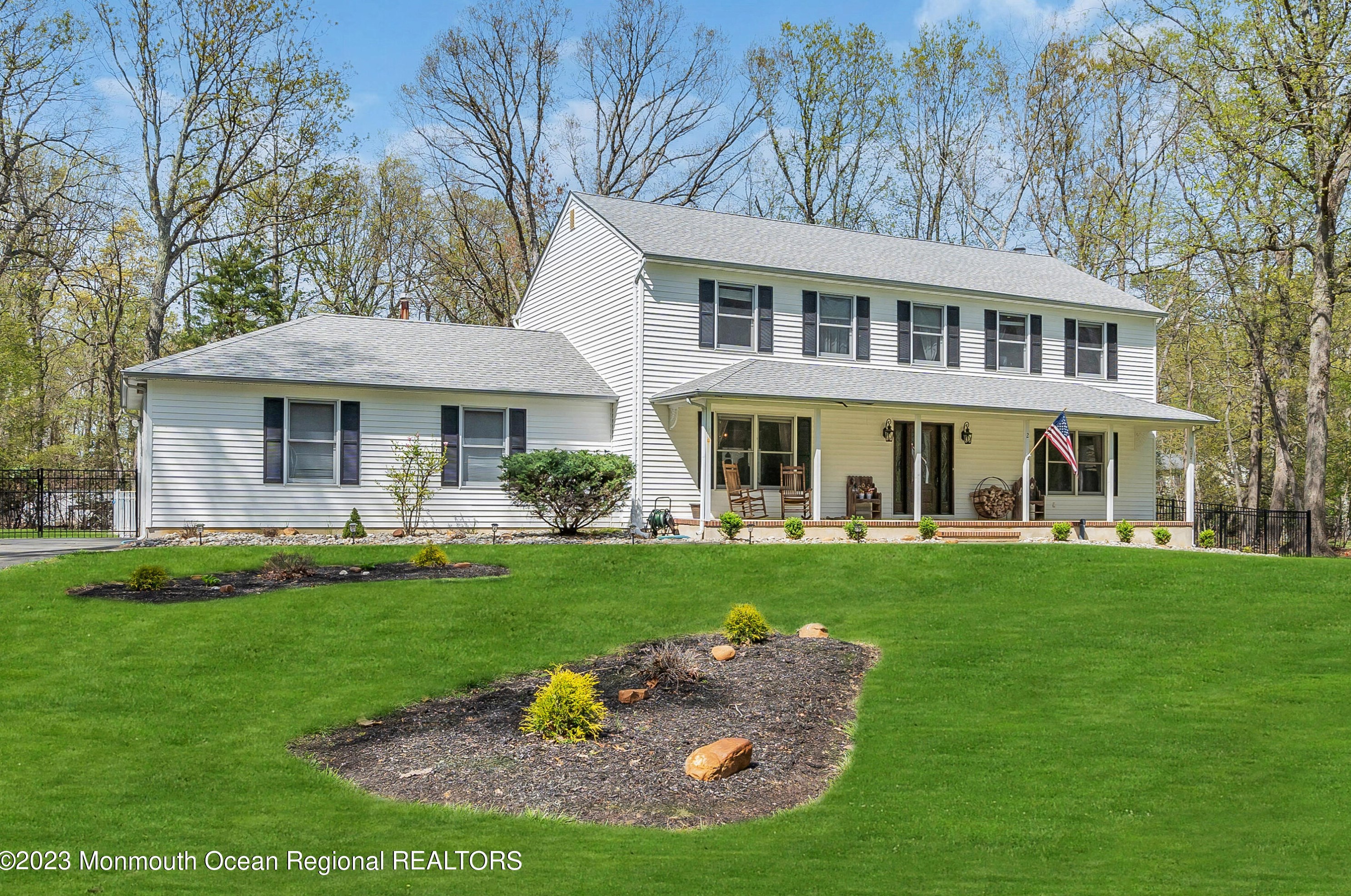 2 Woods Rd, Plumsted Township, NJ 08533