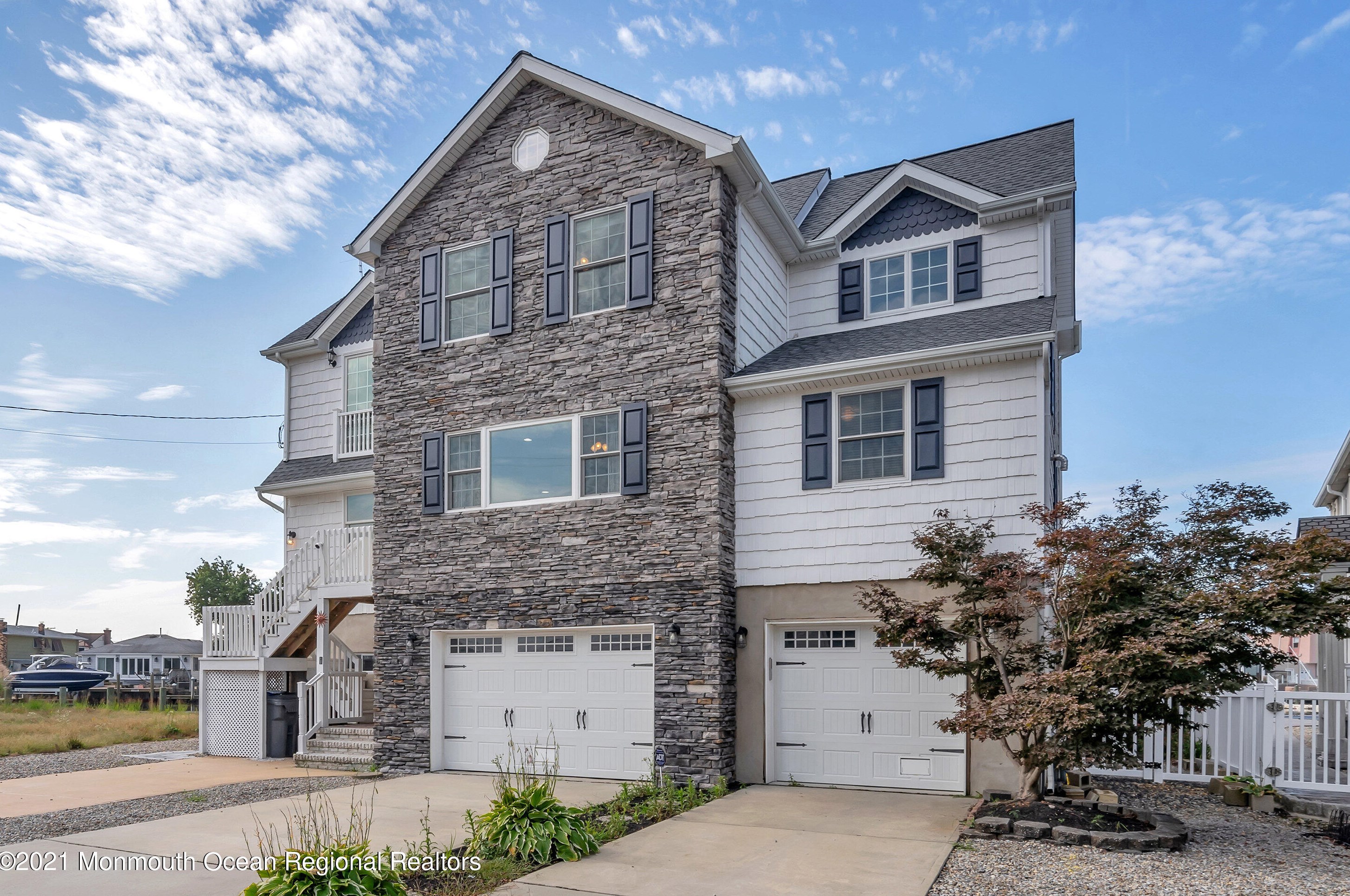 43 Woodhaven Rd, Toms River, NJ 08753