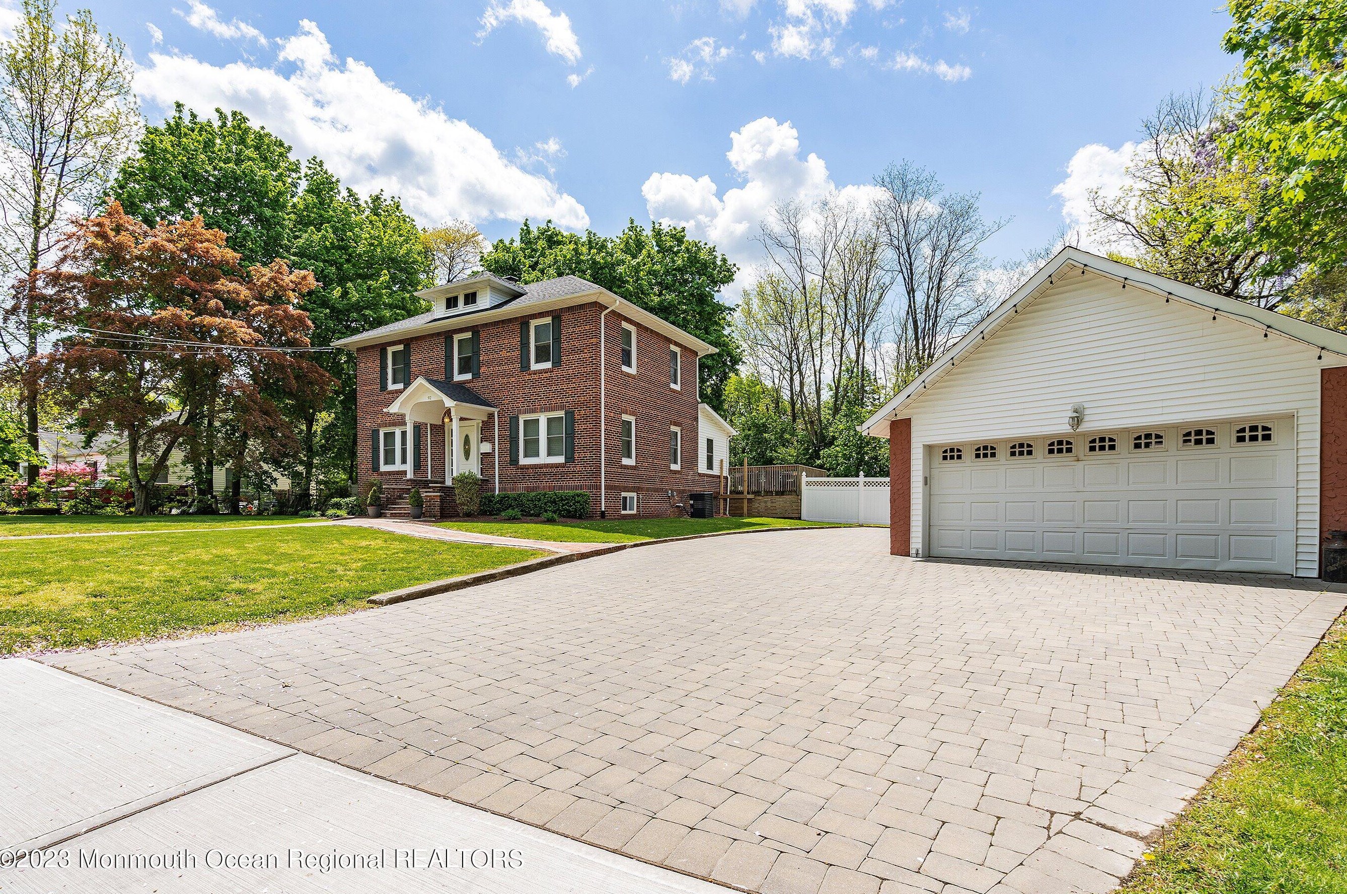 92 Stokes St, East Freehold, NJ 07728