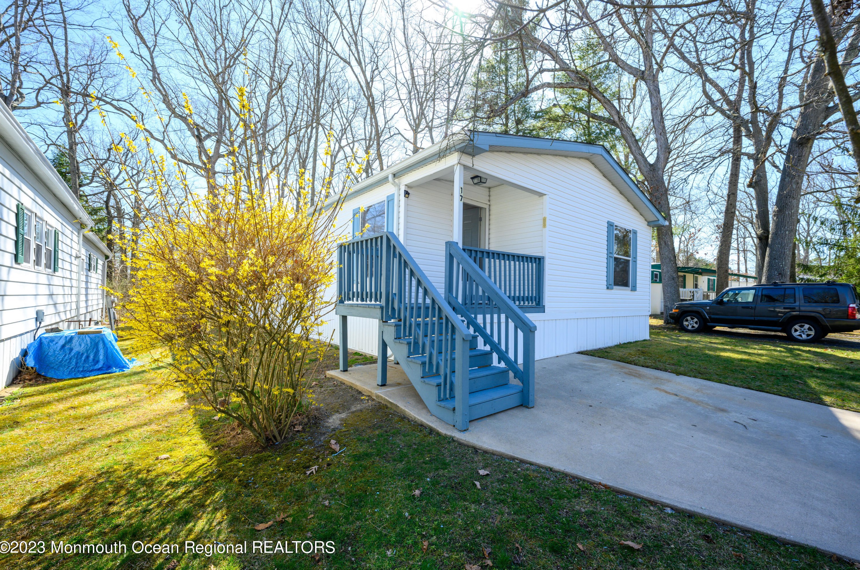 17 Antonia Dr, Jackson Twp, NJ 08527