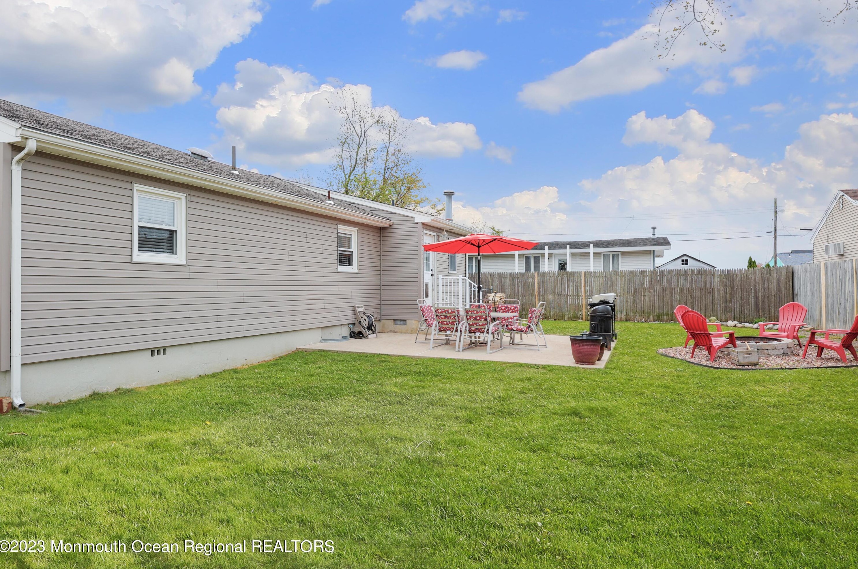 796 Tunney Point Dr, Toms River NJ  08753-4789 exterior