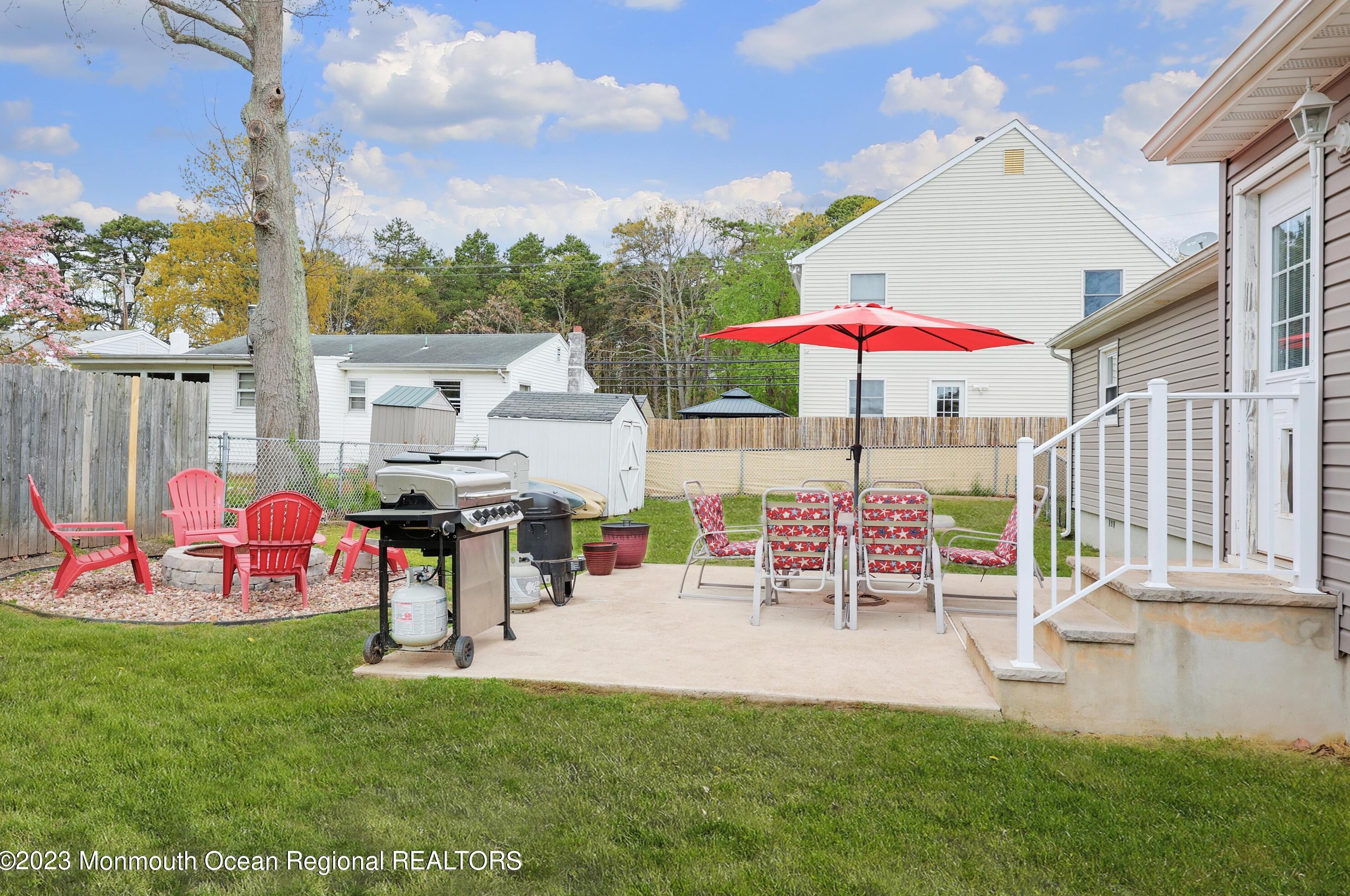 796 Tunney Point Dr, Toms River NJ  08753-4789 exterior