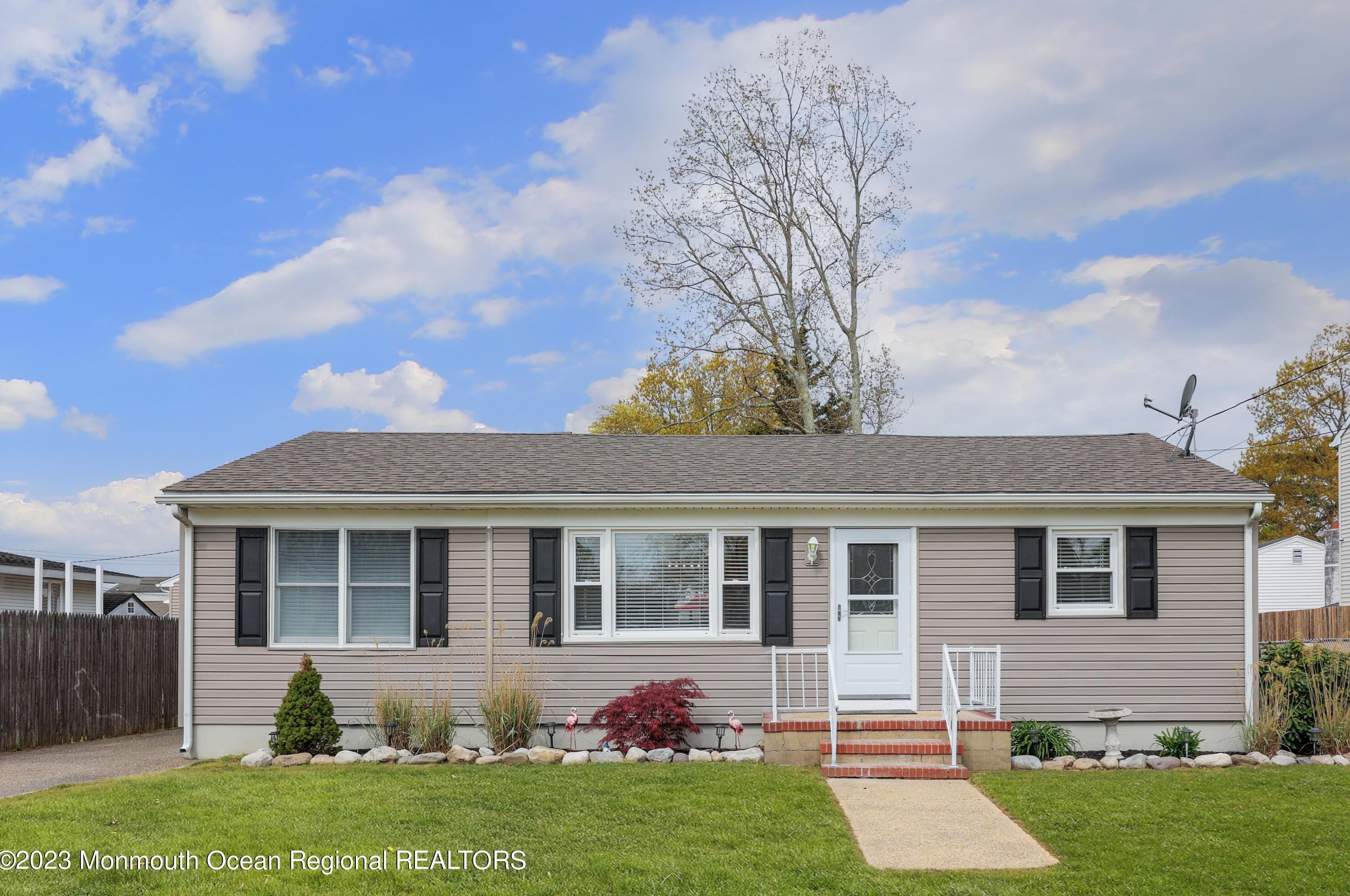 796 Tunney Point Dr, Toms River NJ  08753-4789 exterior