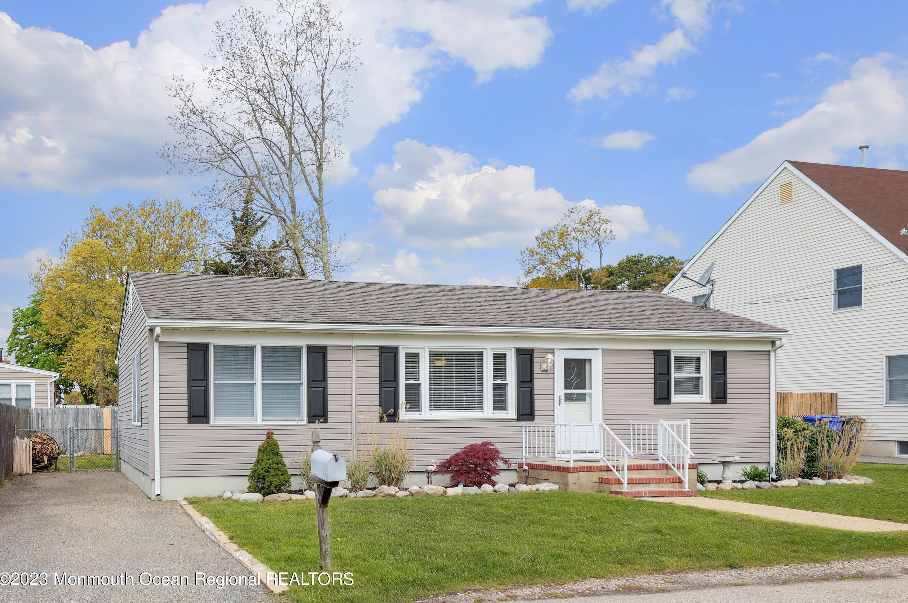 796 Tunney Point Dr, Toms River NJ  08753-4789 exterior