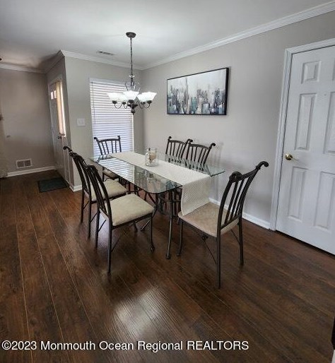 89 Tulip Ln, East Freehold, NJ 07728