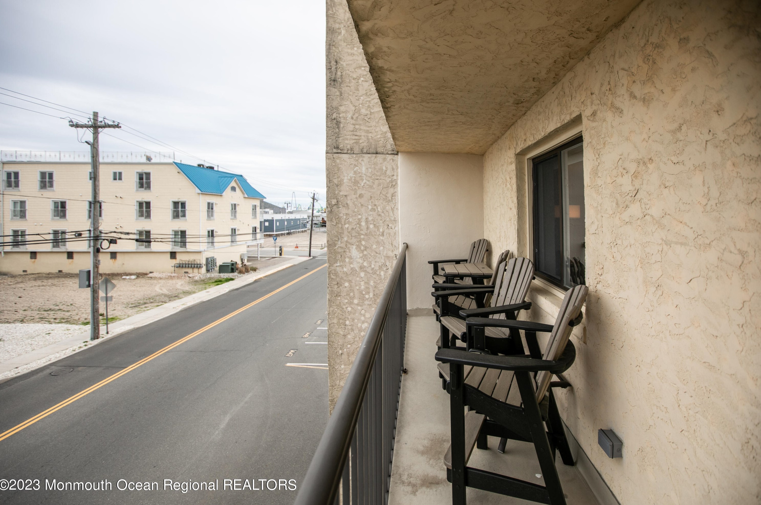 51 Hiering Ave #b16, Pelican Island, NJ 08751