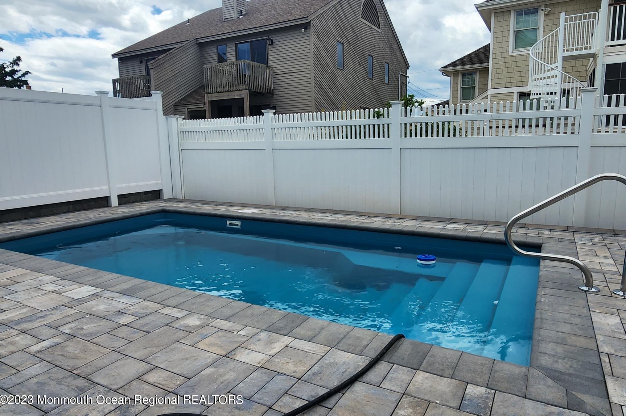 14 Bond Ave, Lavallette, NJ 08735