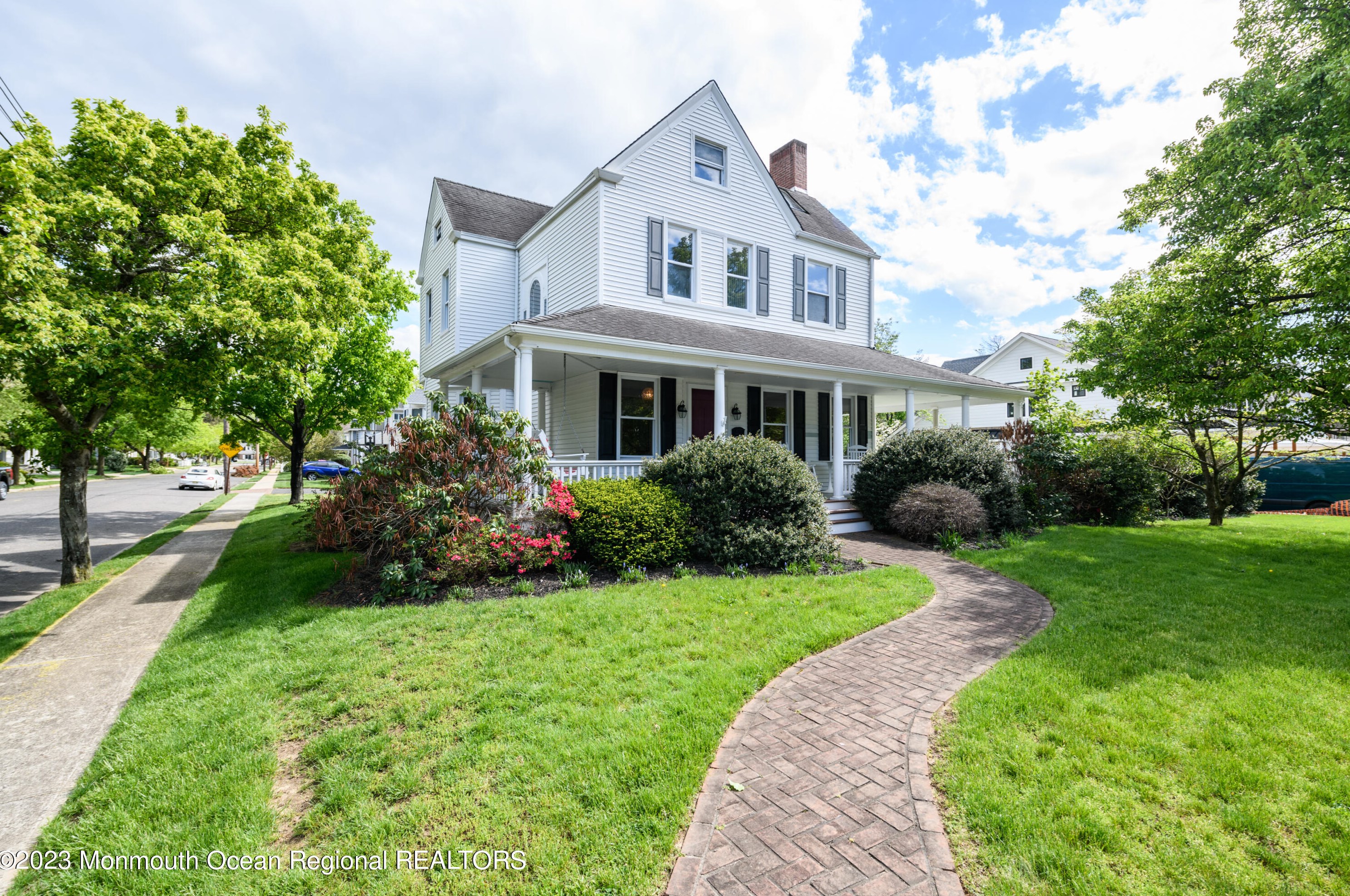 420 River Rd, Tinton Falls, NJ 07704