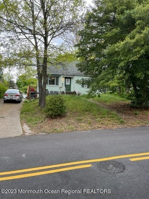 48 Point O Woods Dr, Toms River, NJ 08753-6853