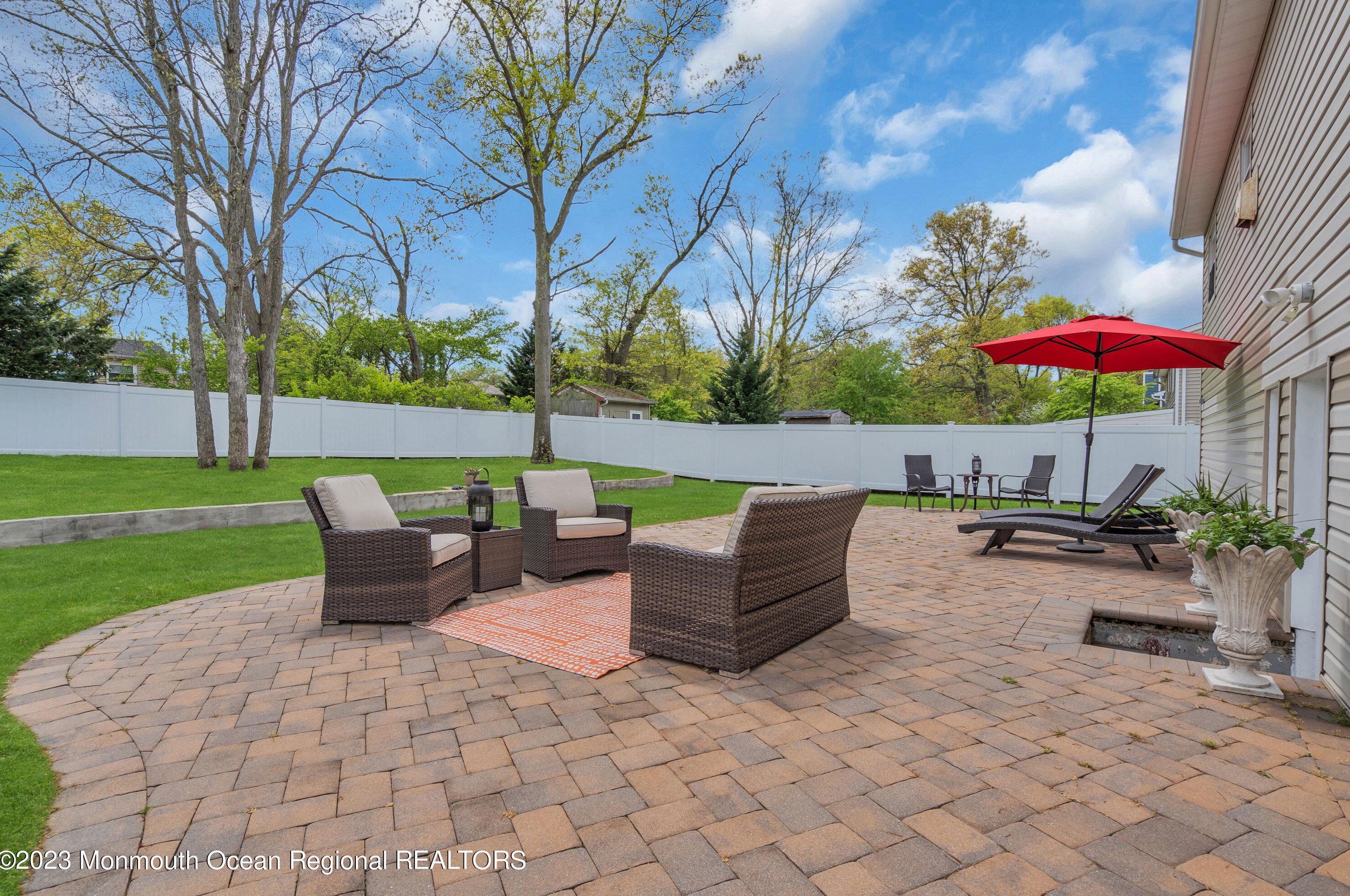 20 Cedar Hill Ln, Toms River NJ  08755-4904 exterior