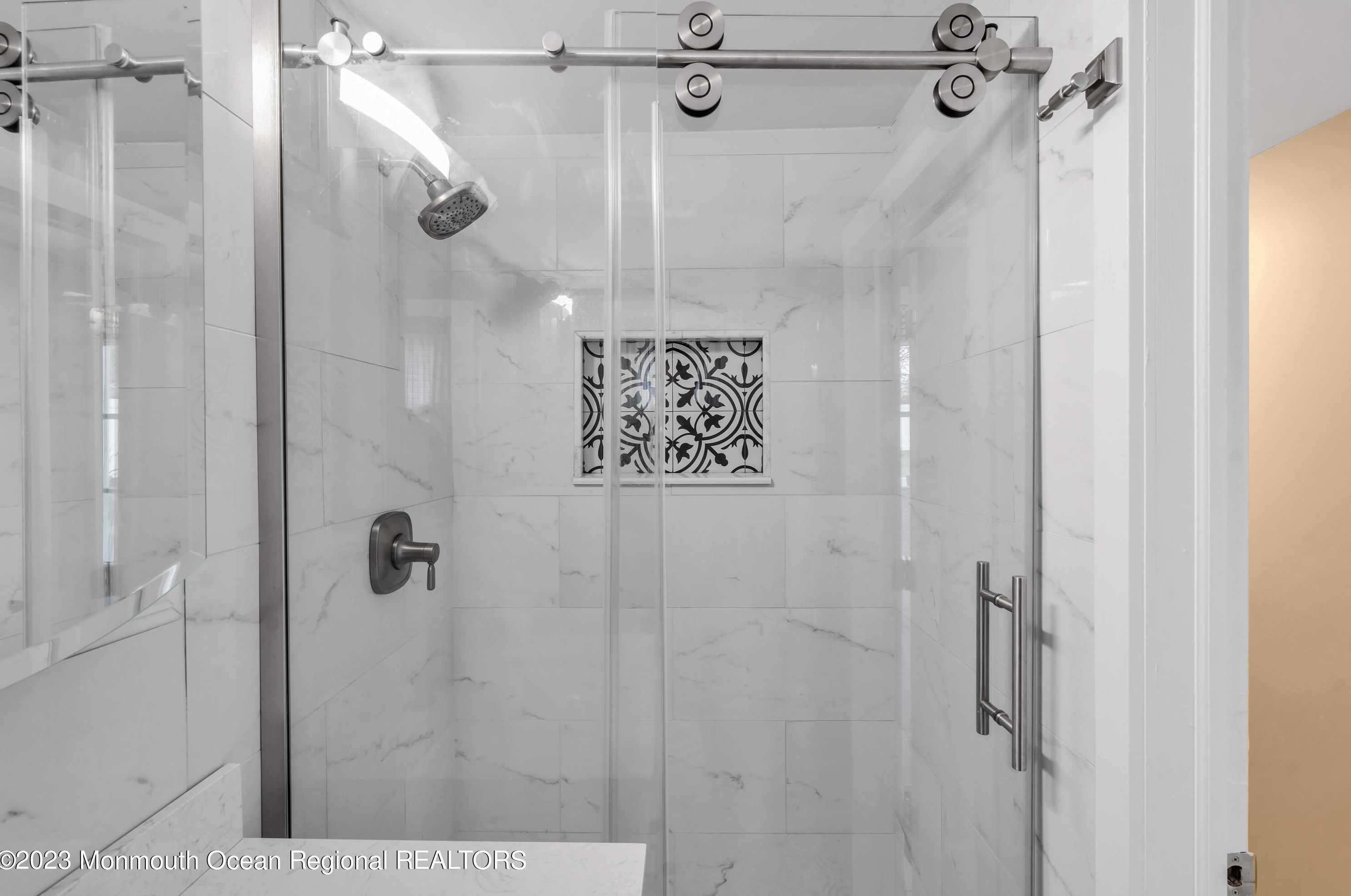 20 Cedar Hill Ln, Toms River NJ  08755-4904 exterior