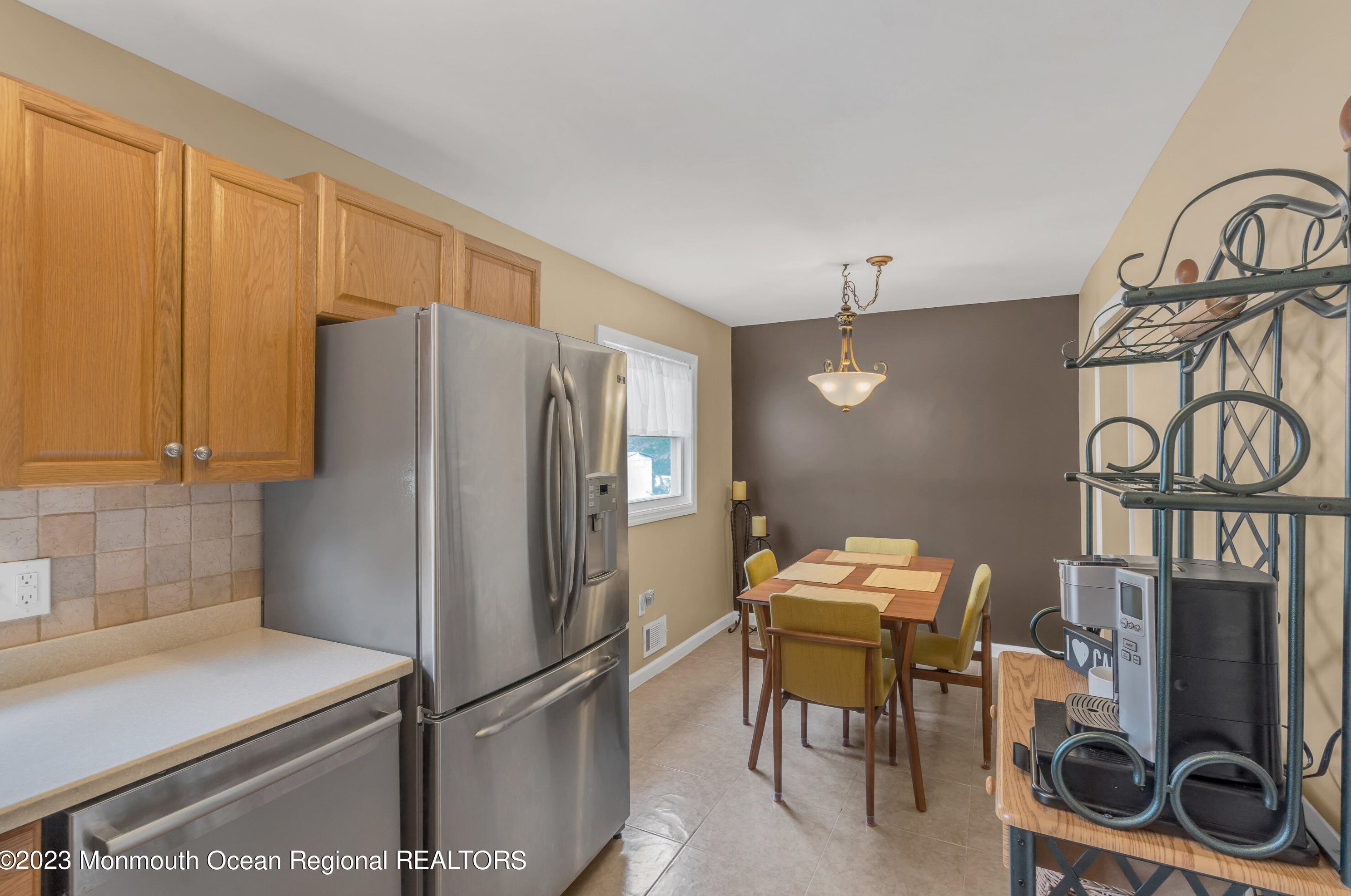 20 Cedar Hill Ln, Toms River NJ  08755-4904 exterior