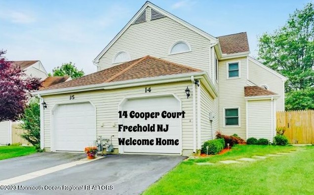 14 Cooper Ct, East Freehold, NJ 07728