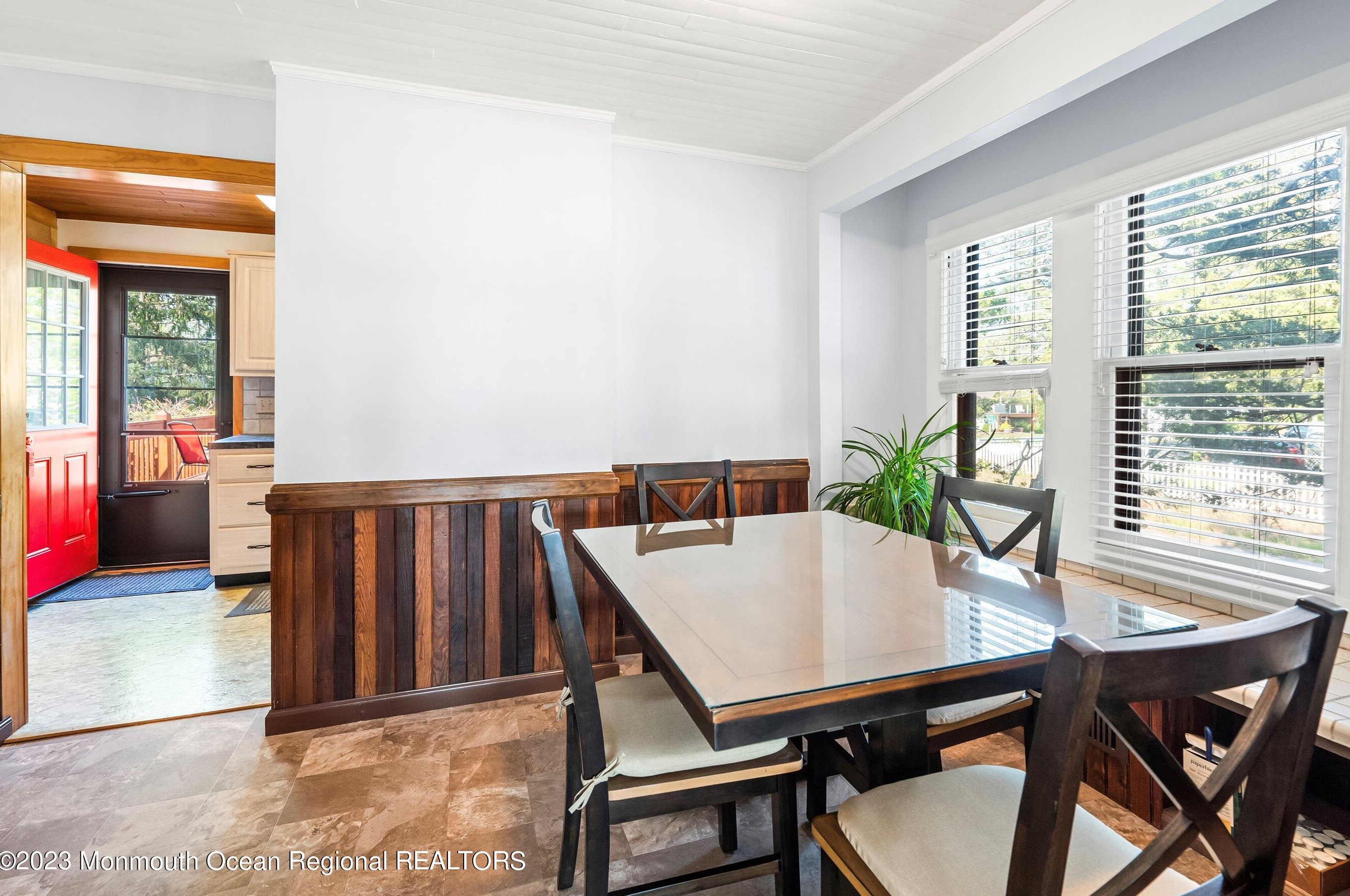 1212 Riviera Ave, Toms River NJ  08753-6948 exterior