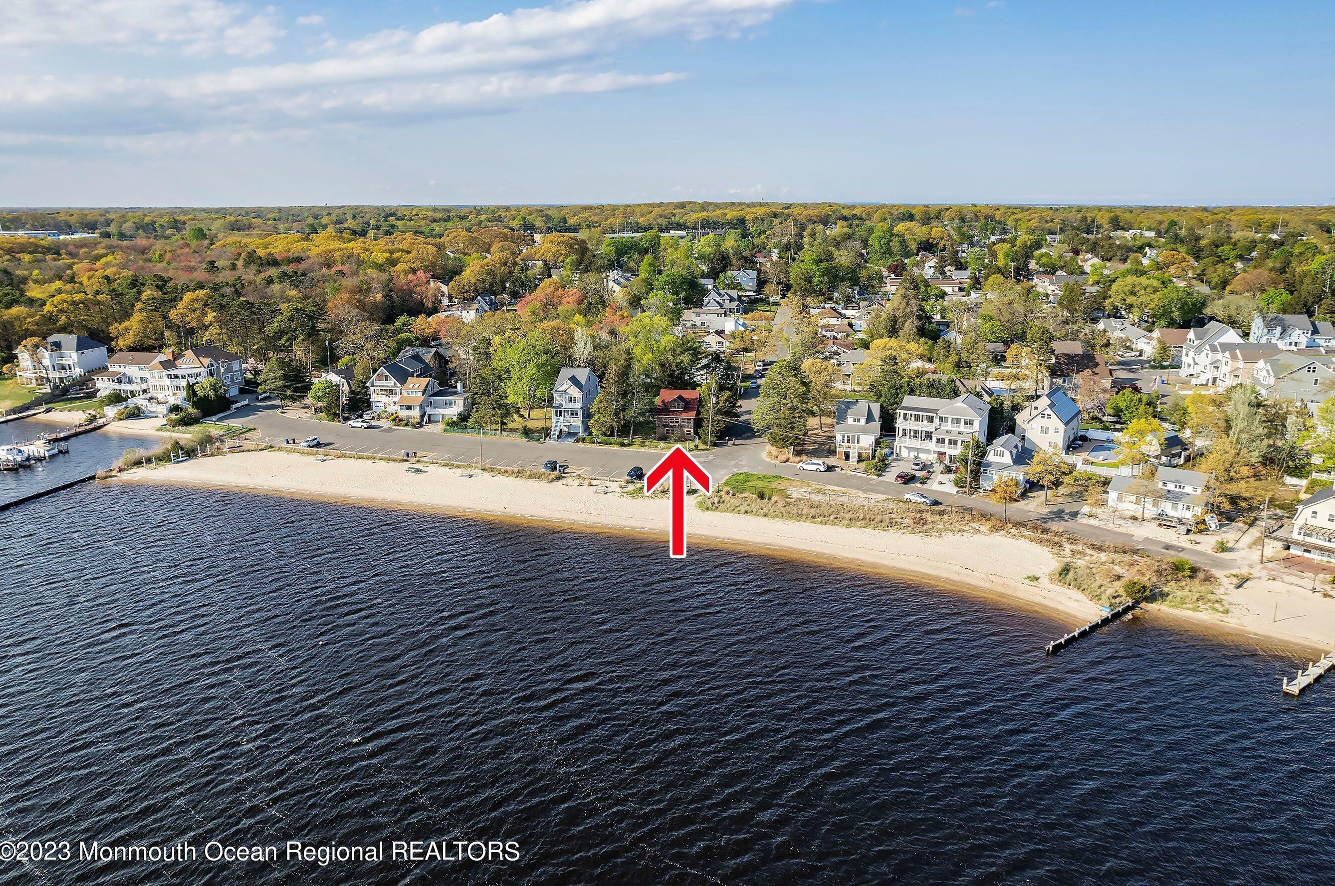 1212 Riviera Ave, Toms River NJ  08753-6948 exterior