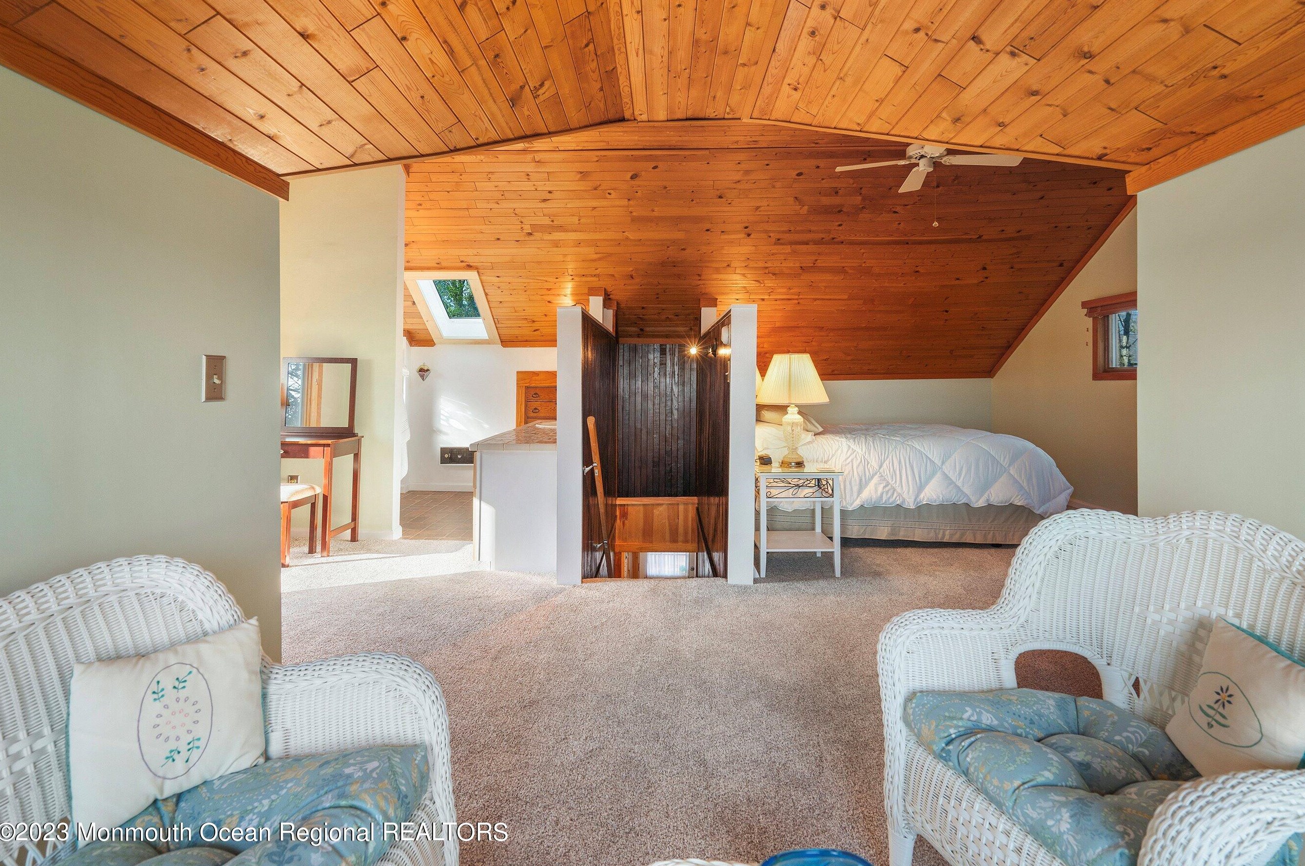 1212 Riviera Ave, Toms River NJ  08753-6948 exterior