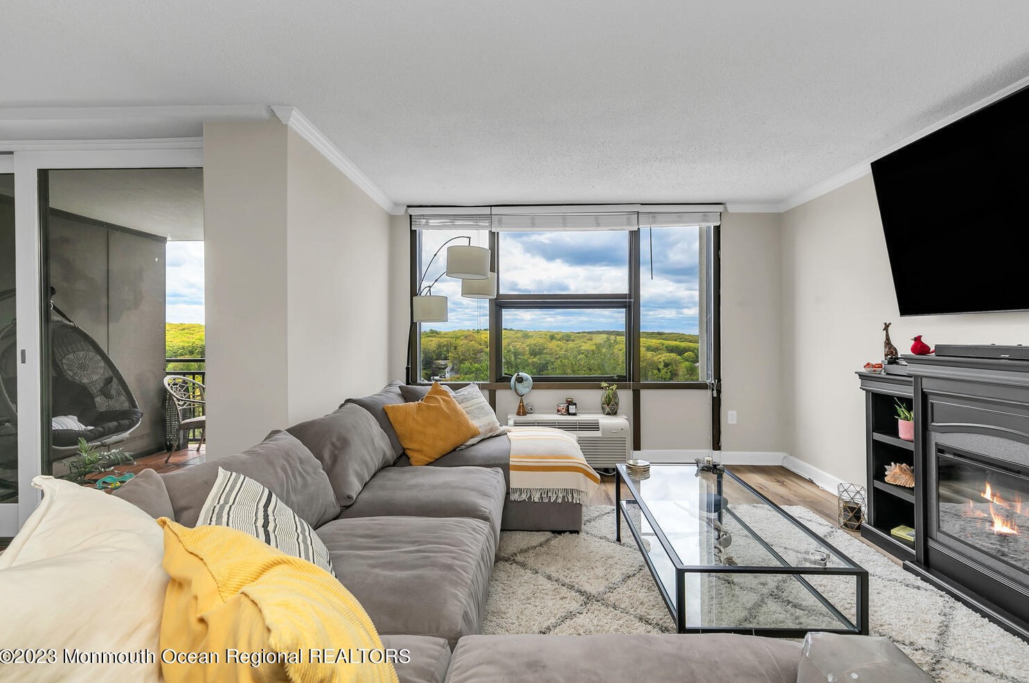 1 Scenic Dr #701, Monmouth Hills, NJ 07732