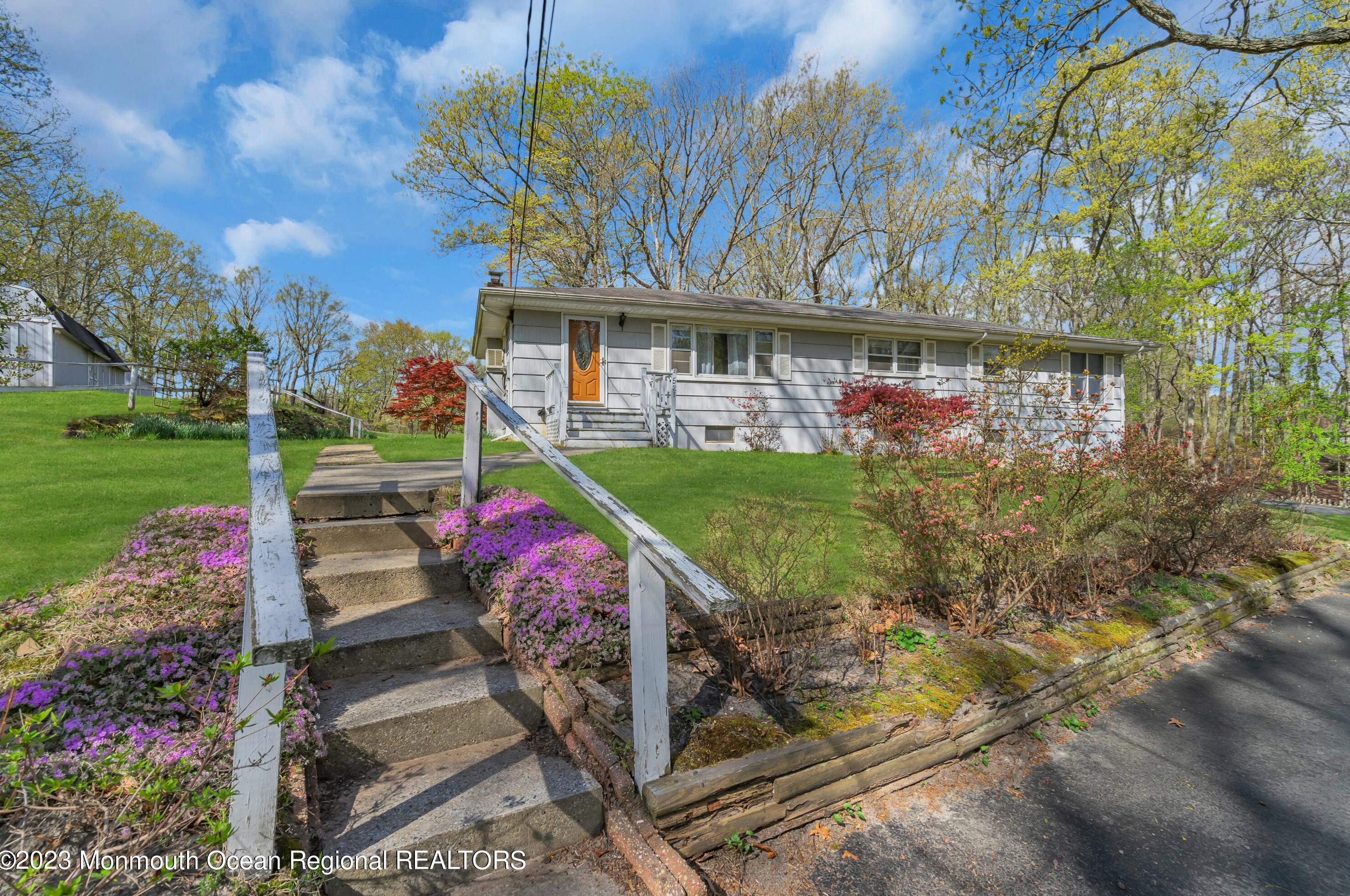 521 Ely Harmony Rd, Millstone Township, NJ 08510-7923