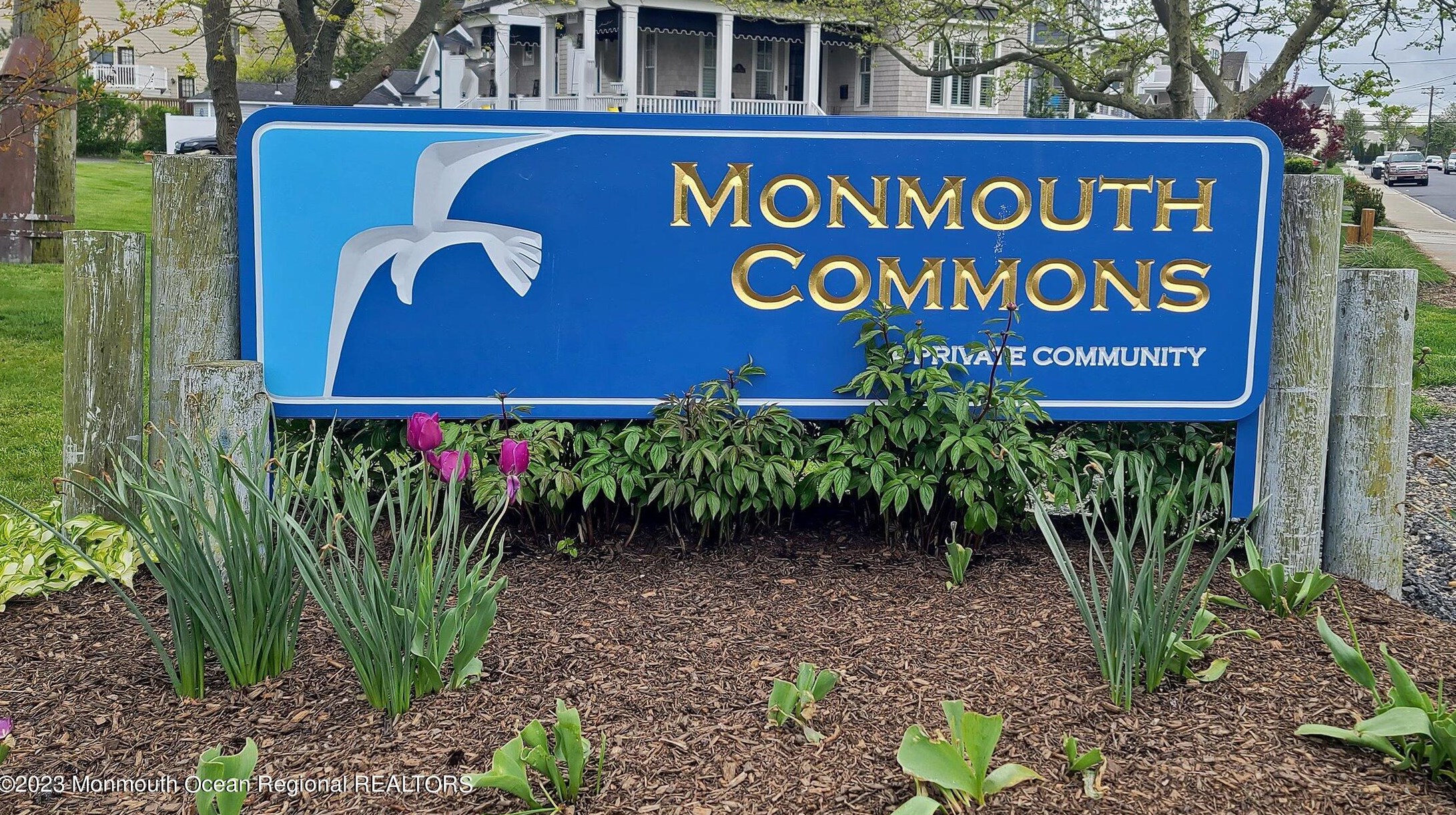 7 Meredith Ct, Monmouth Beach, NJ 07750-1470
