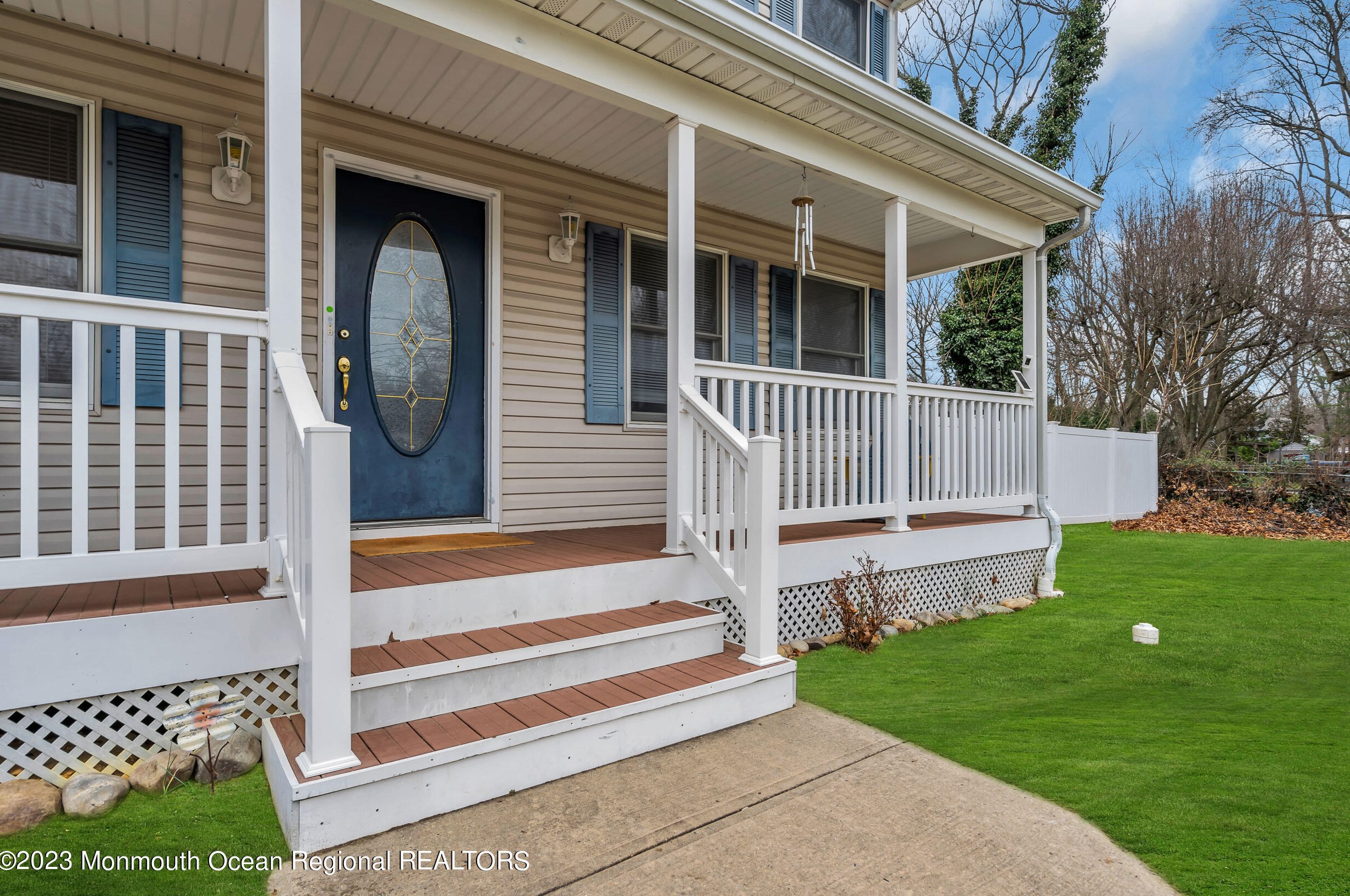 898 Bay Ave, Toms River, NJ 08753-3549
