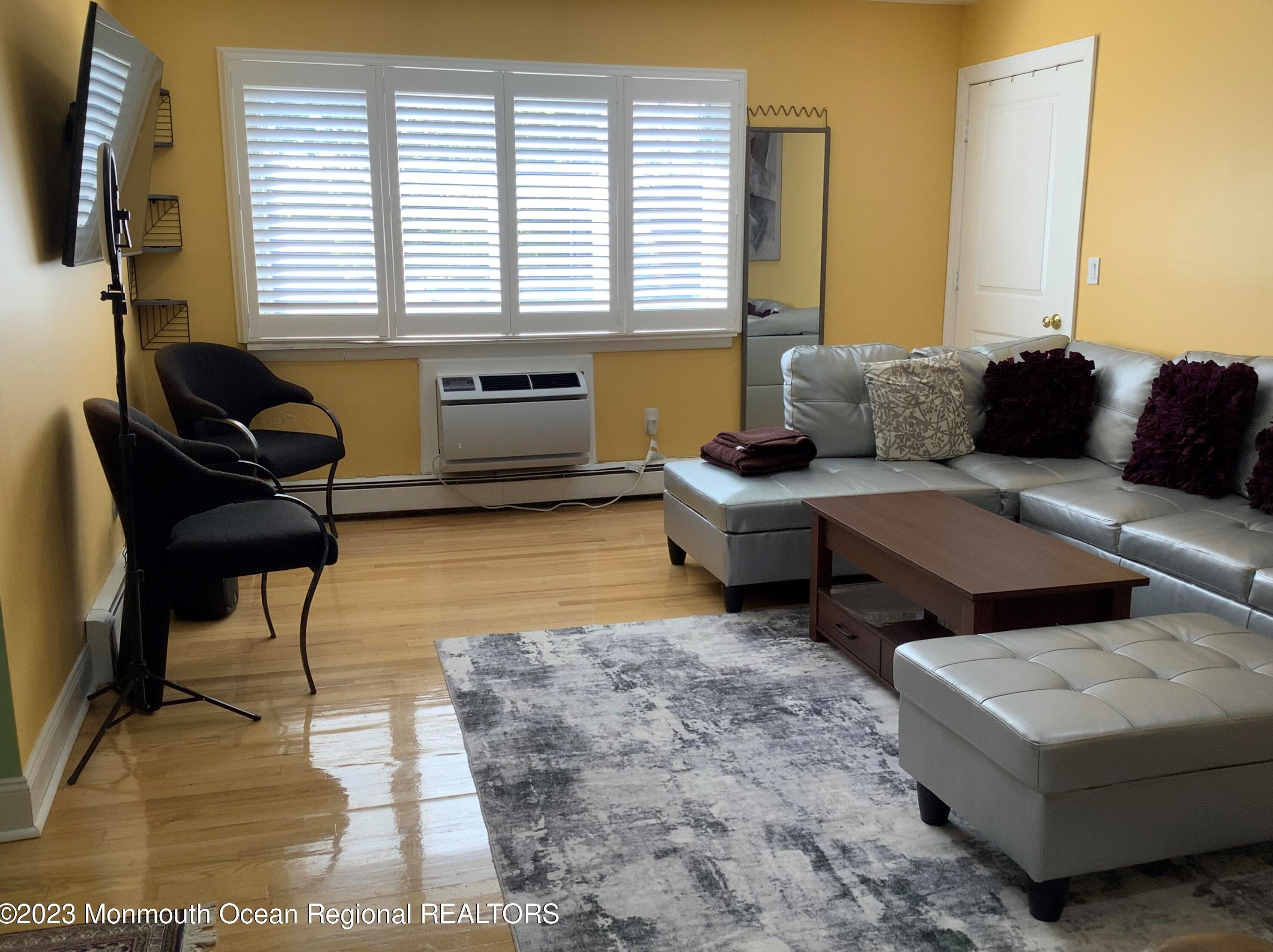 155 Wyckoff #b, Tinton Falls, NJ 07724