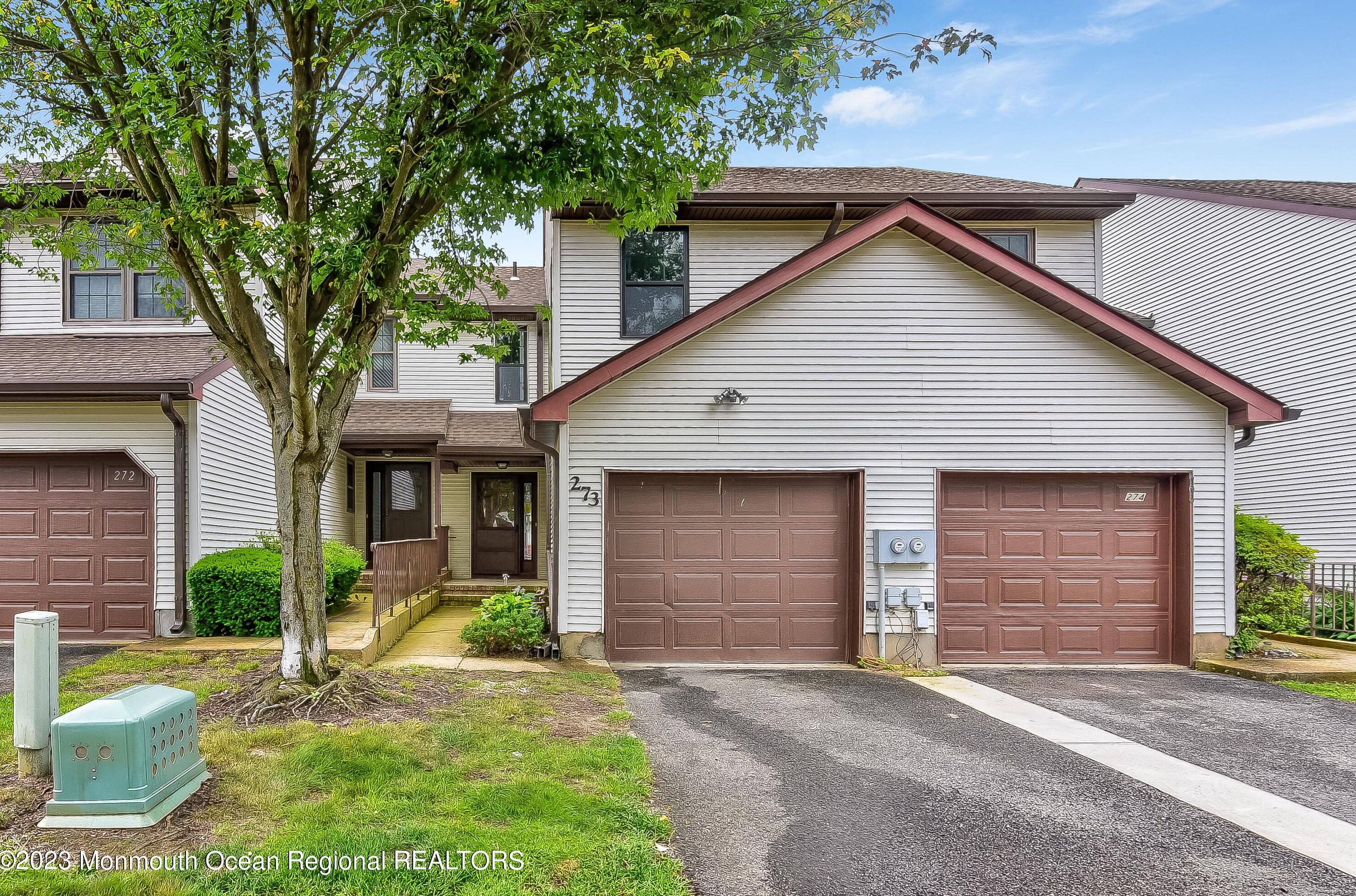 273 Longwood Dr, Millstone Township, NJ 07726