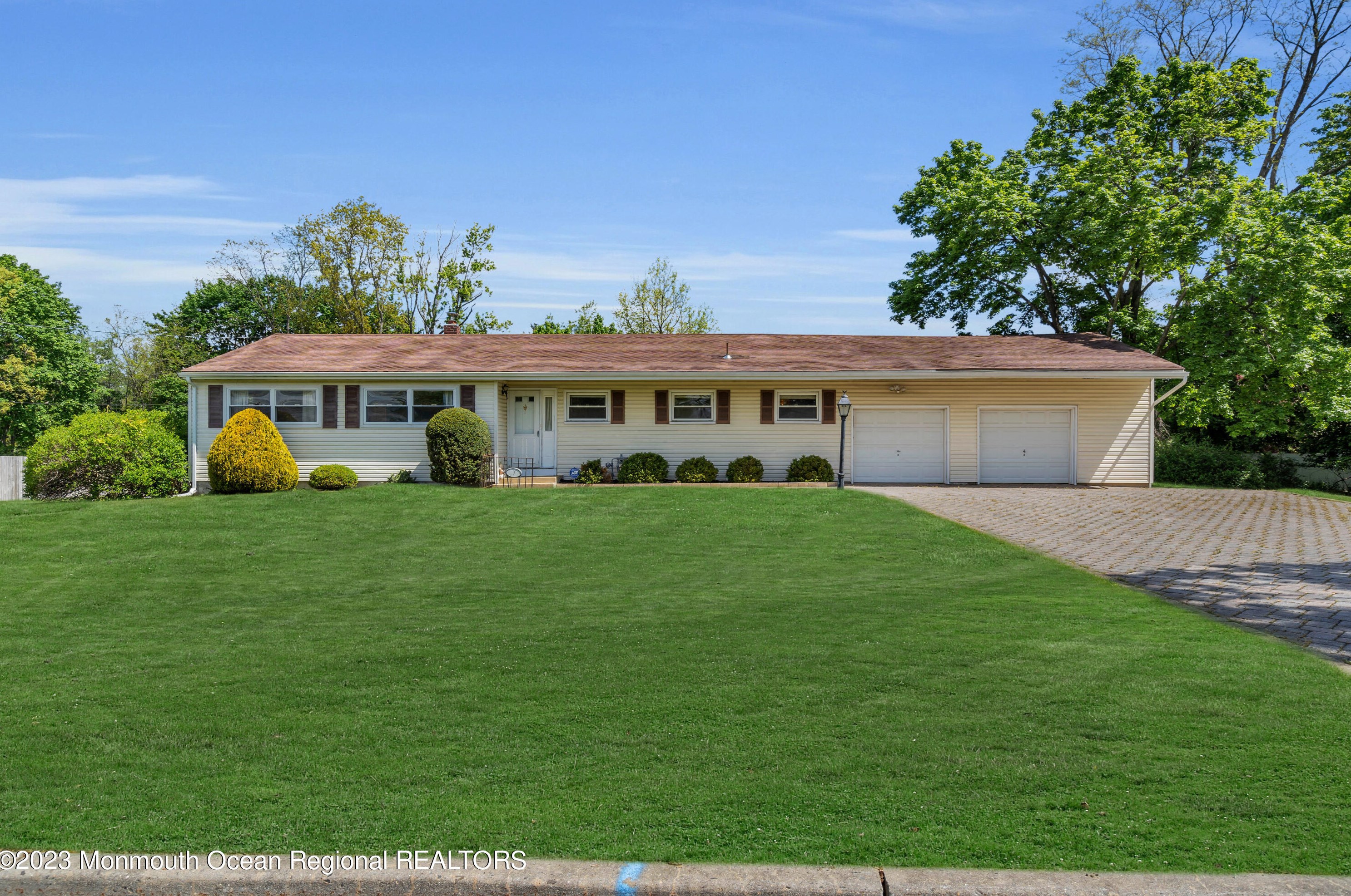 9 Parmly Rd, Tinton Falls, NJ 07724