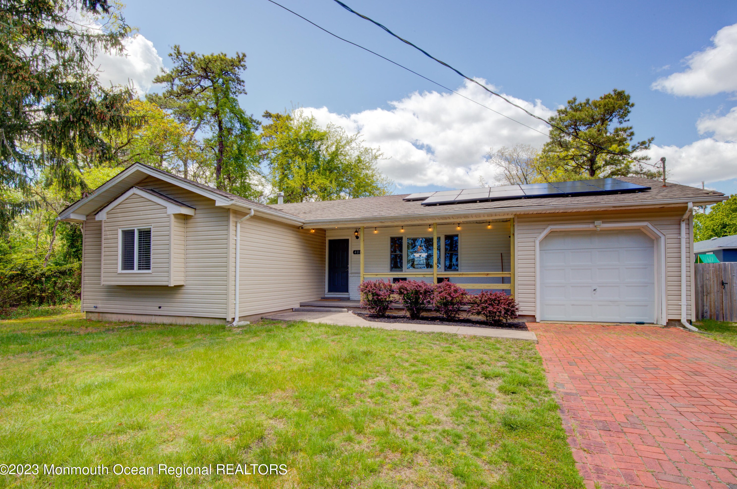 408 Berkeley Ave, Beachwood, NJ 08722