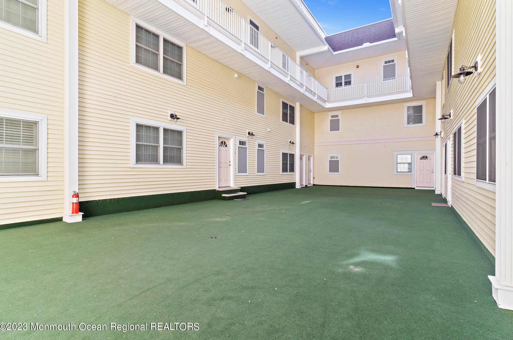 119 Dupont Ave #11, Pelican Island, NJ 08751