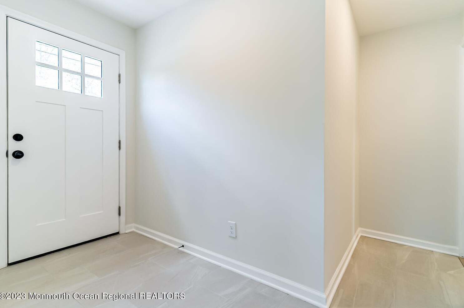 71 Admiral Dr, Tuckerton NJ  08087-2802 exterior