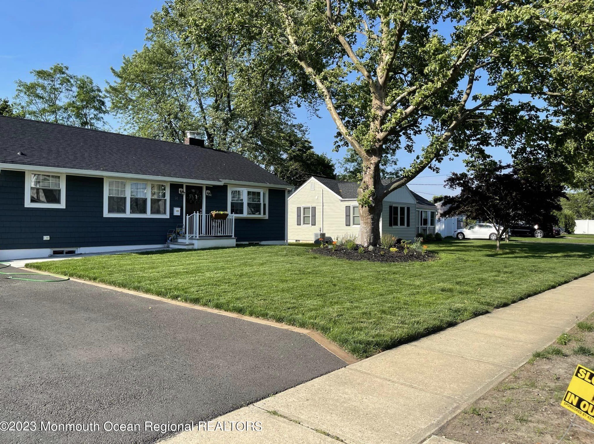 91 Jackson St, Keyport, NJ 07735