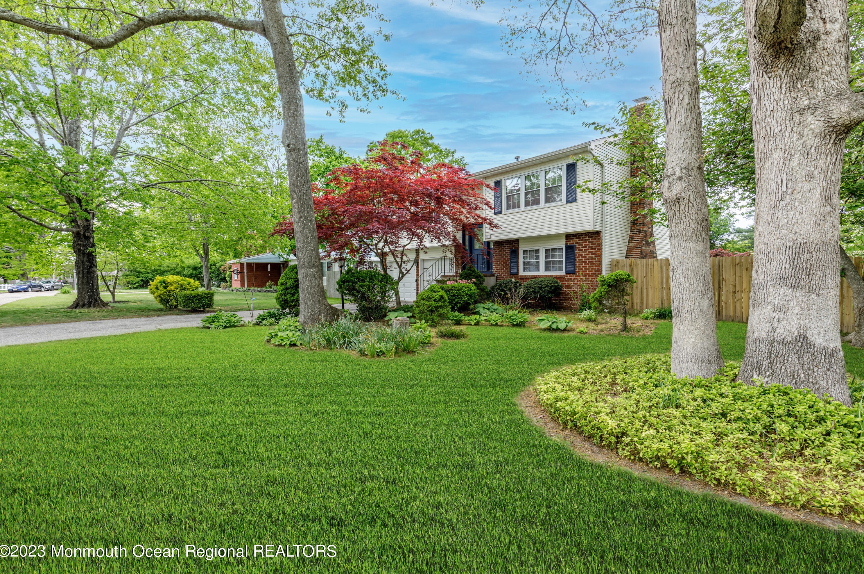2 Teal Pl, Berkeley Township, NJ 08721
