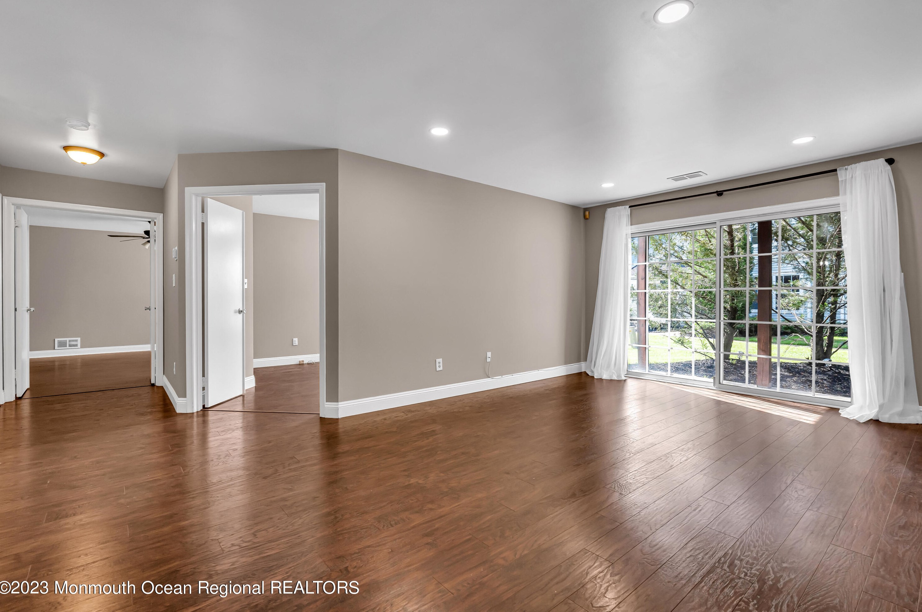 131 Wellington Ct # 4-1, Millstone Township, NJ