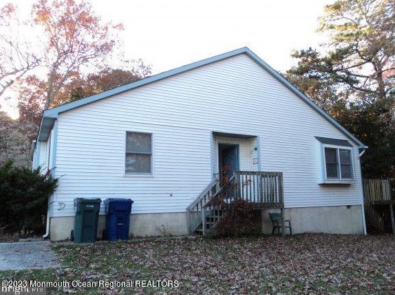 209 Winged Foot Ct, Tuckerton NJ 08087-3001 exterior