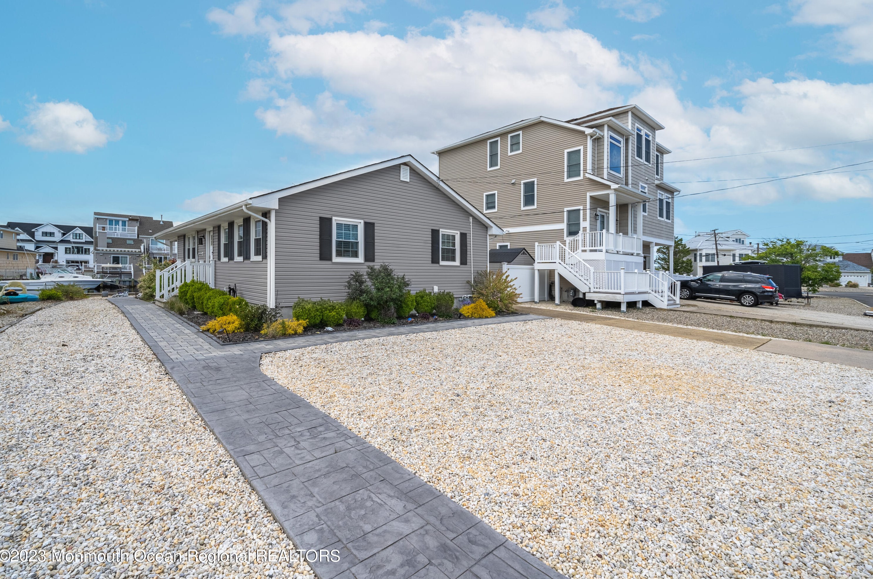 1218 Ariel Dr, Lacey, NJ 08731