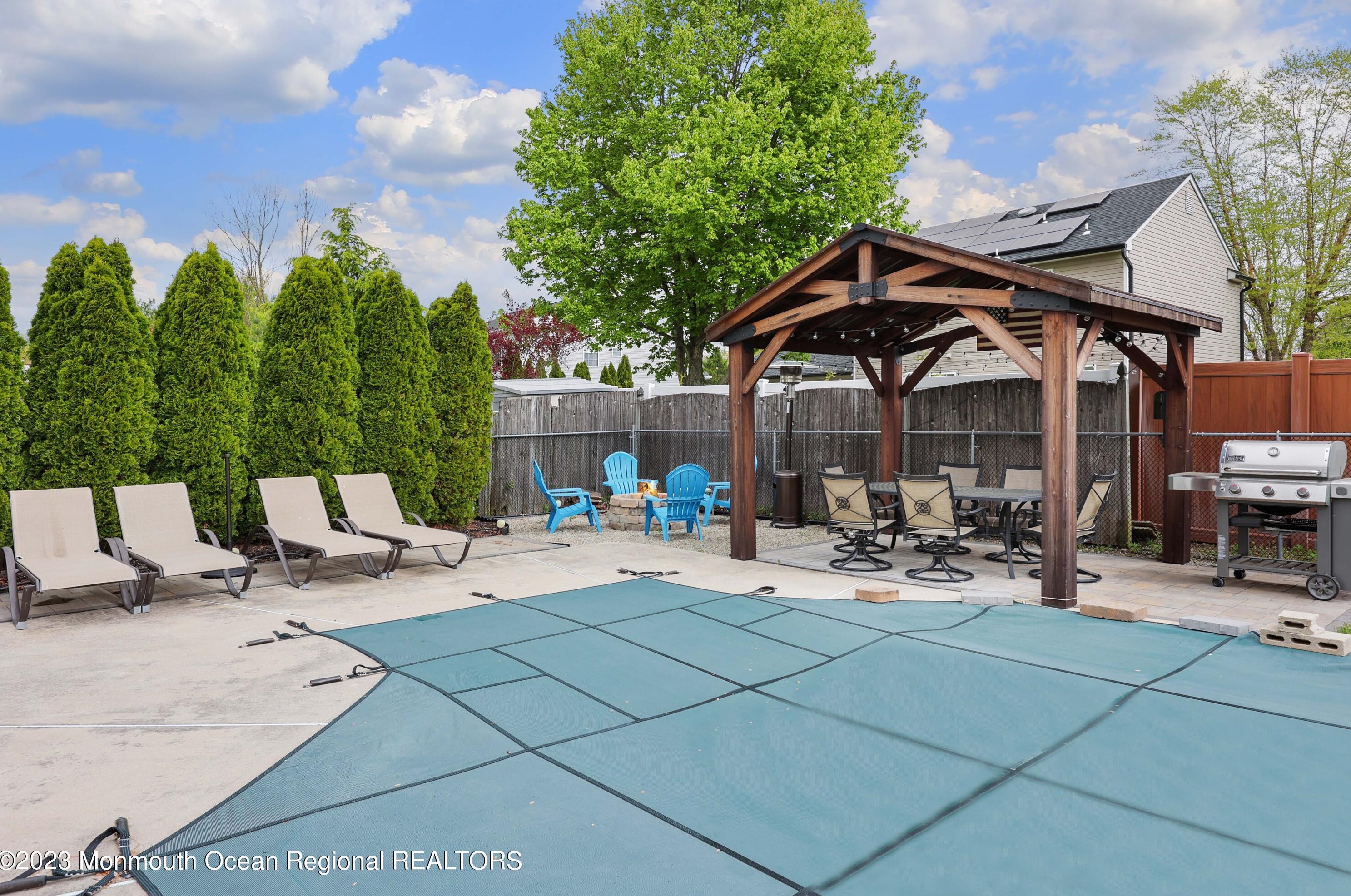 86 Cascades Ave, Wall Township NJ  07731-9036 exterior