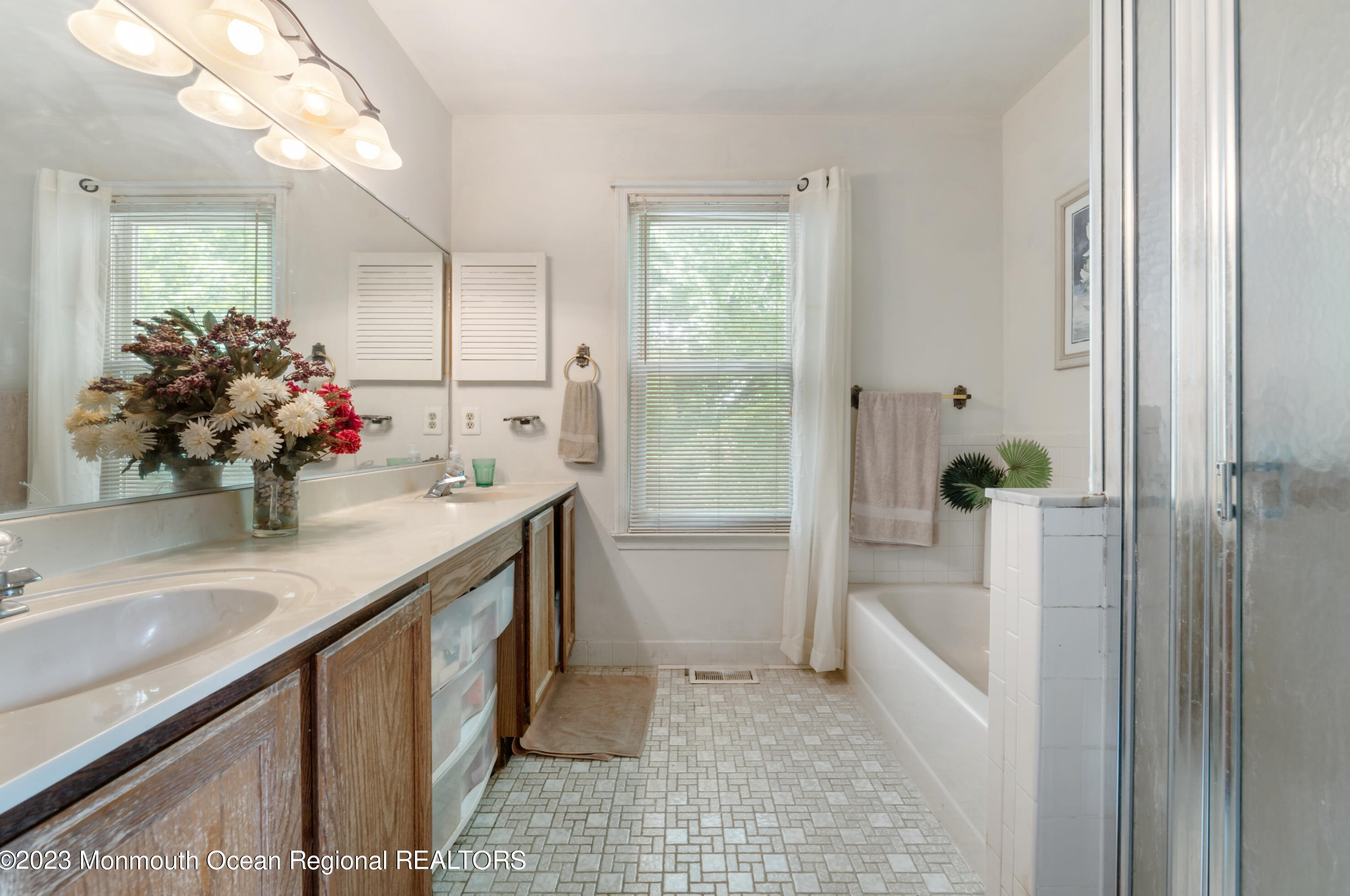 38 Driftwood Dr, Wall Township NJ  07731-2925 exterior