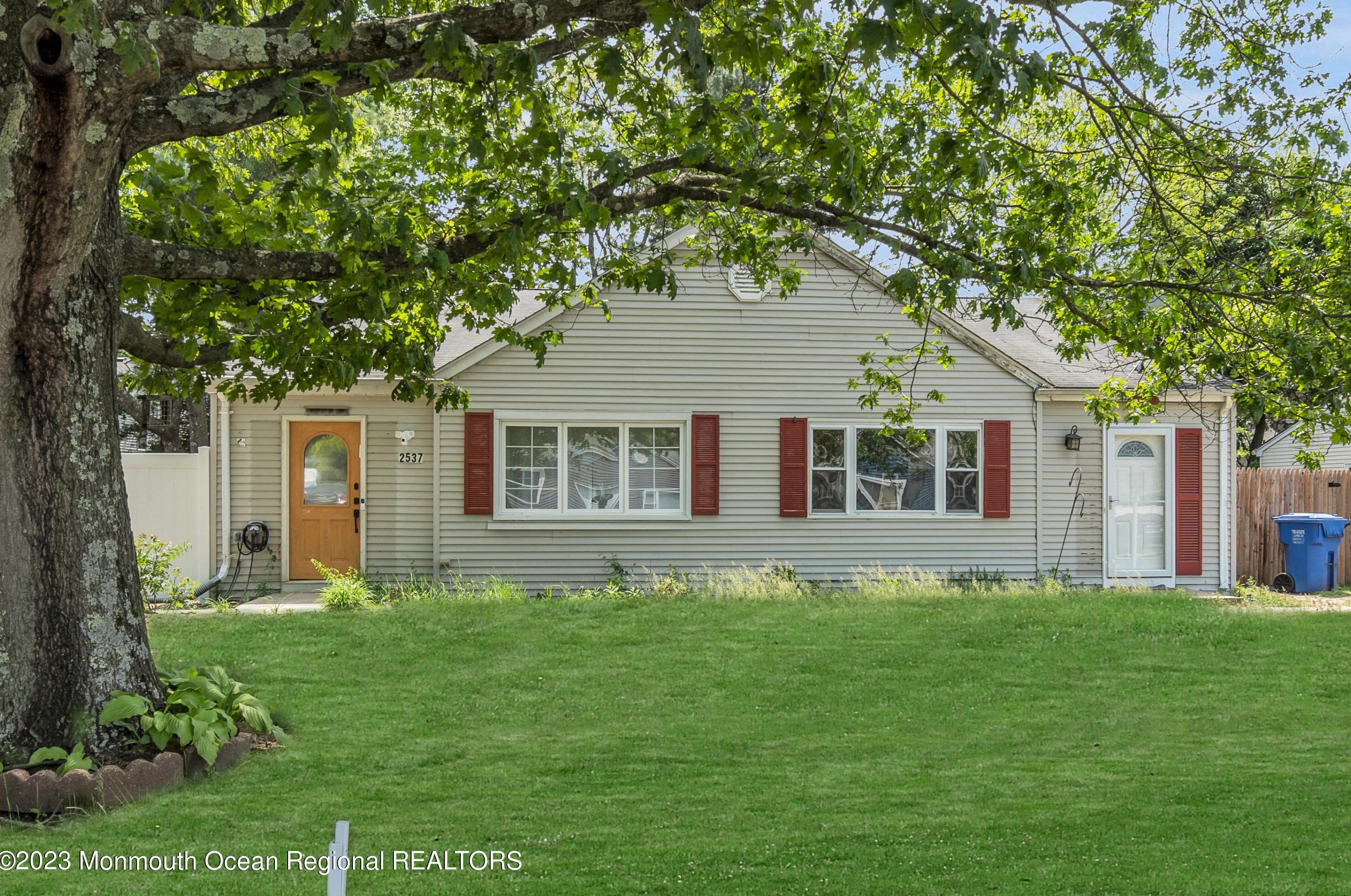 2537 Lexington Ct, Jackson Twp, NJ 08527