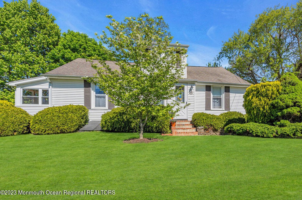 3000 Hurley Pond Rd, Belmar, NJ 07719