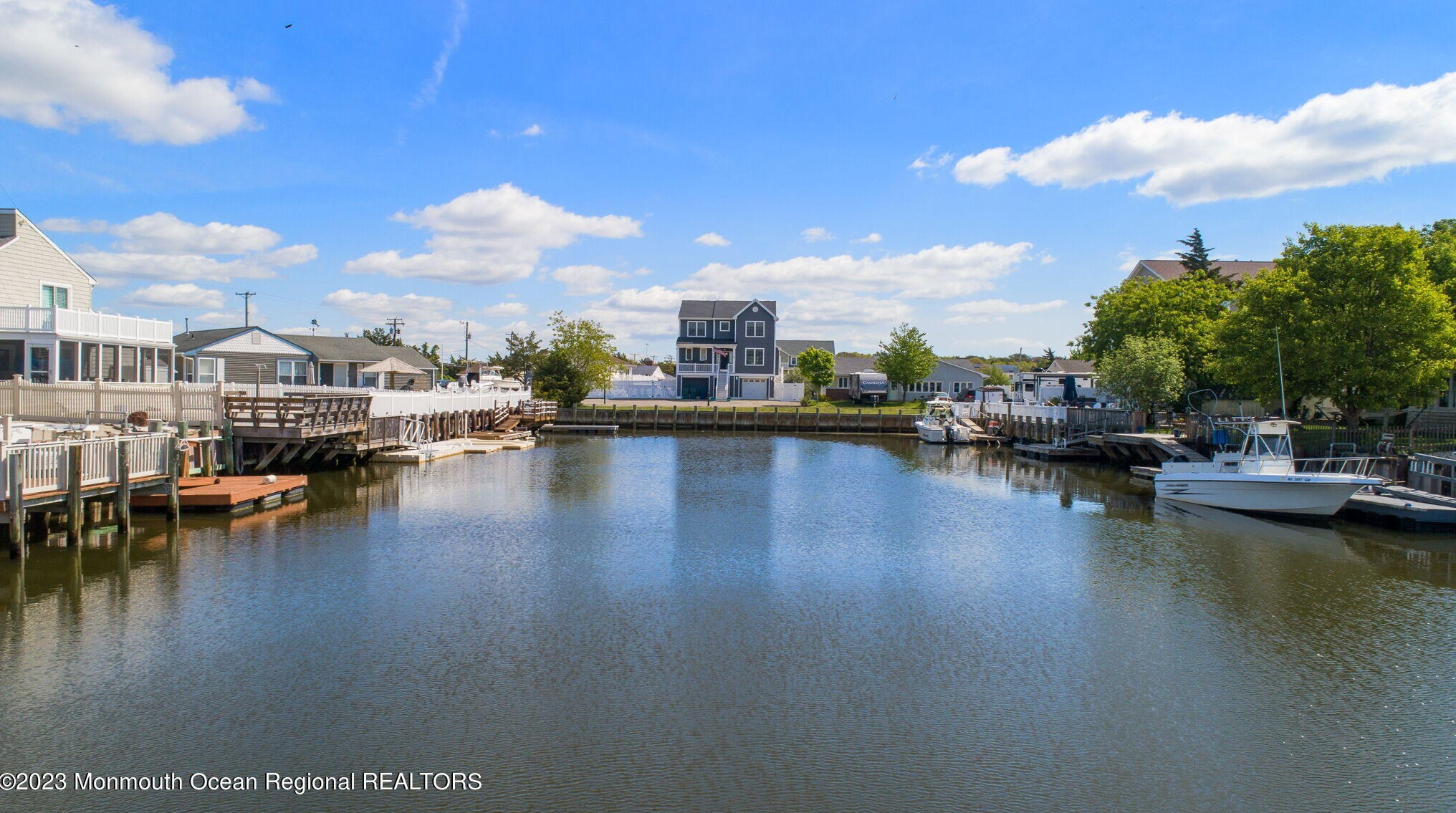 1369 Radio Rd, Tuckerton NJ  08087-1009 exterior
