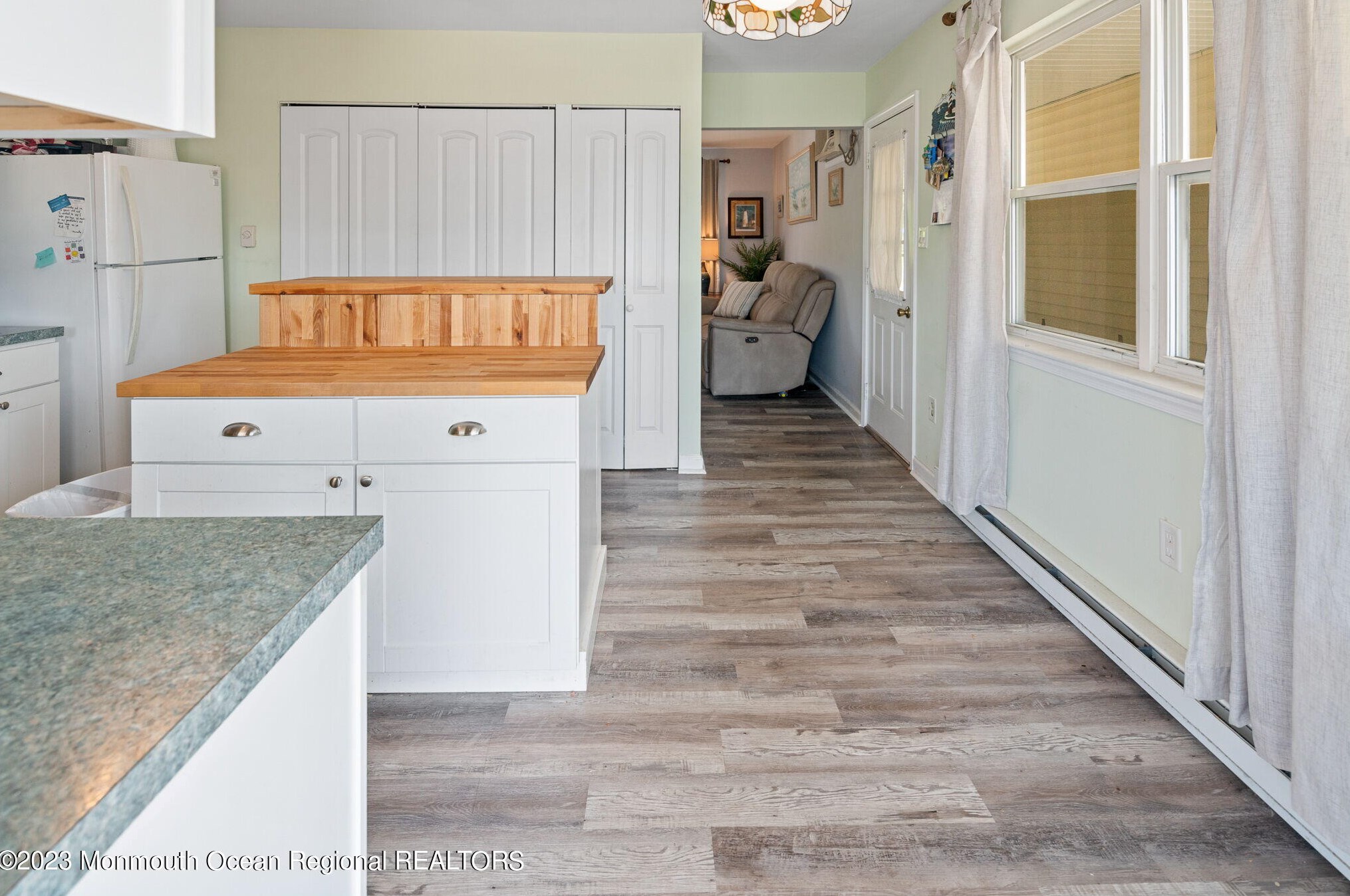 1369 Radio Rd, Tuckerton NJ  08087-1009 exterior