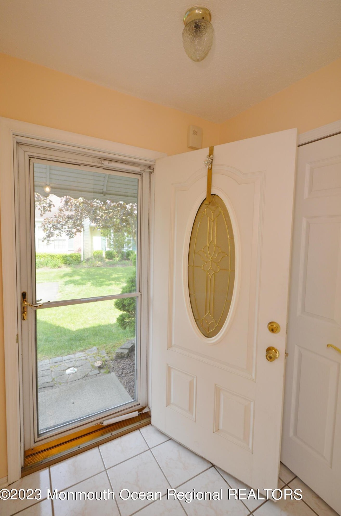 12 Linton Close #1000, East Freehold, NJ