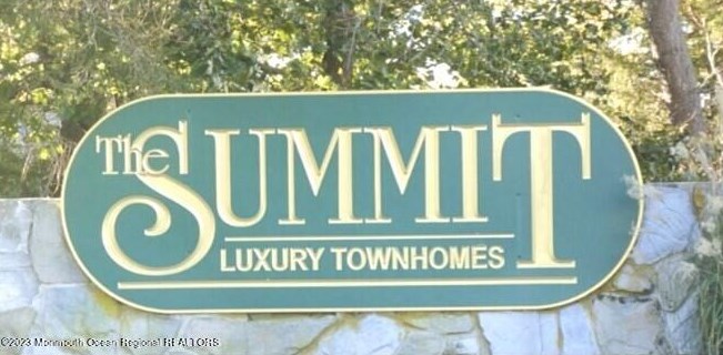 105 Alpine Trl, Wall Township, NJ 07753-4449